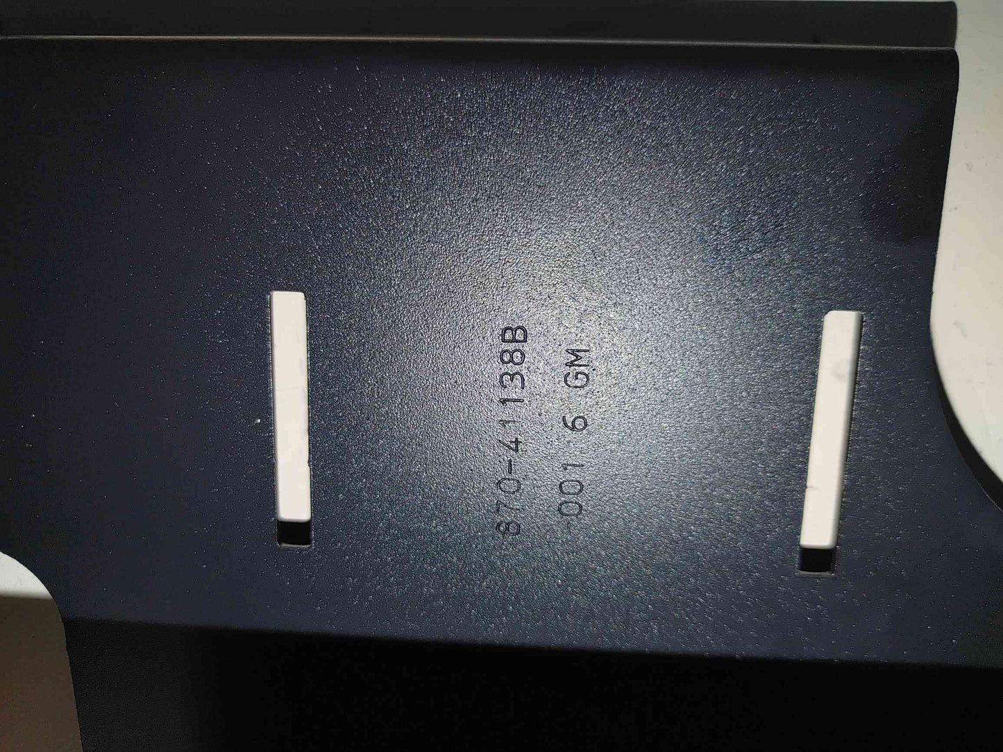 APC Cable Management Trough 870-41138B(S6LLST4005)