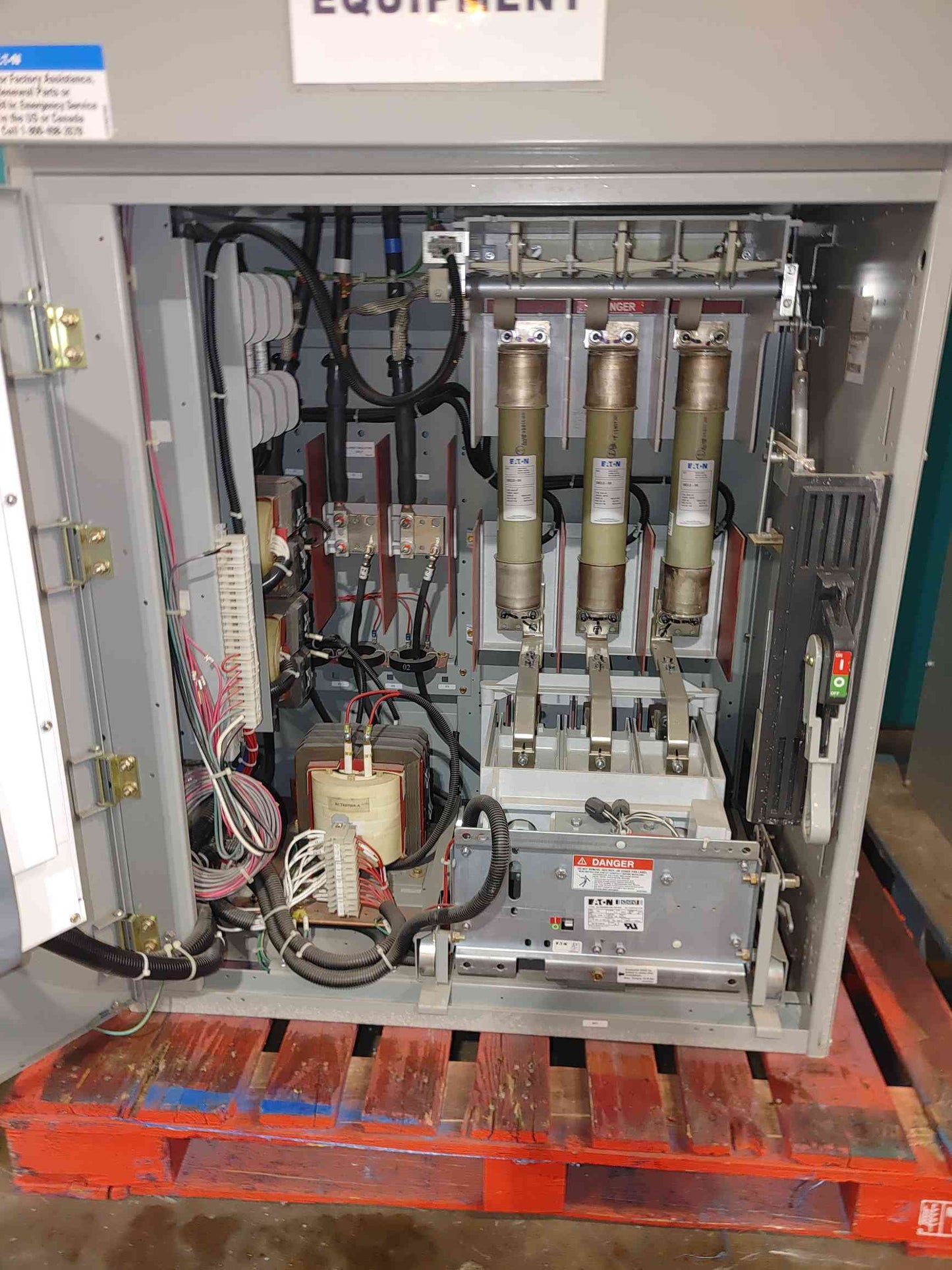 50KA Symmetrical Eaton AmpGard Medium Voltage Motor Control 7200/4160V CVST (SKU: 111333)