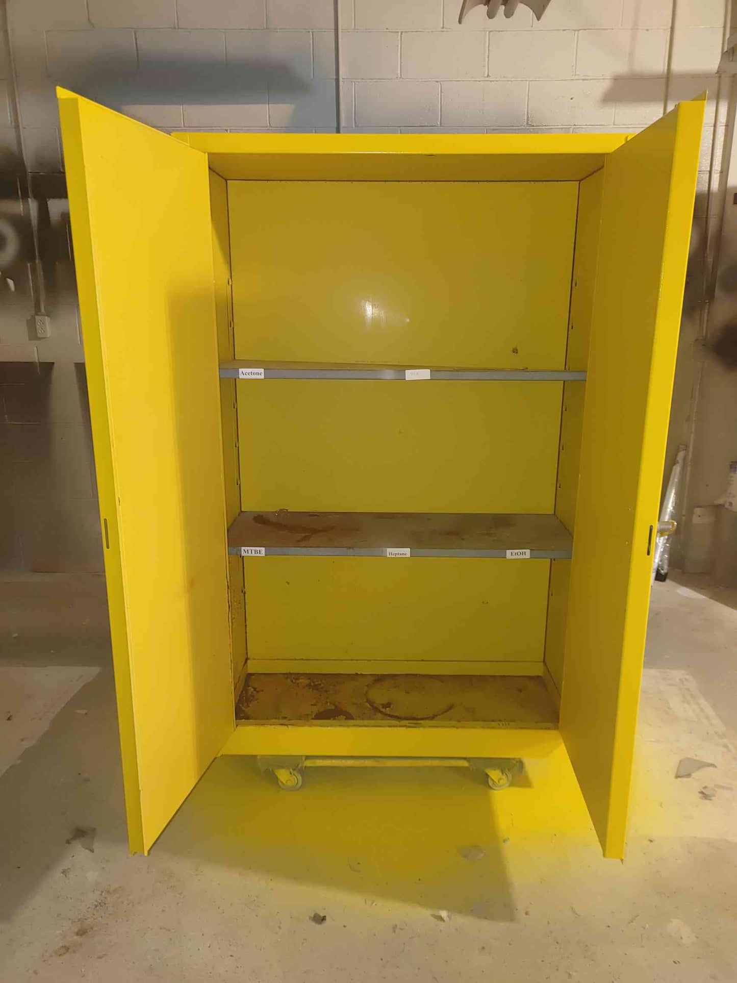 43" Eagle 1947 45 Gallon Flammable Safety Storage Cabinet Yellow w/ Shelves New Paint (S6LLST3611)