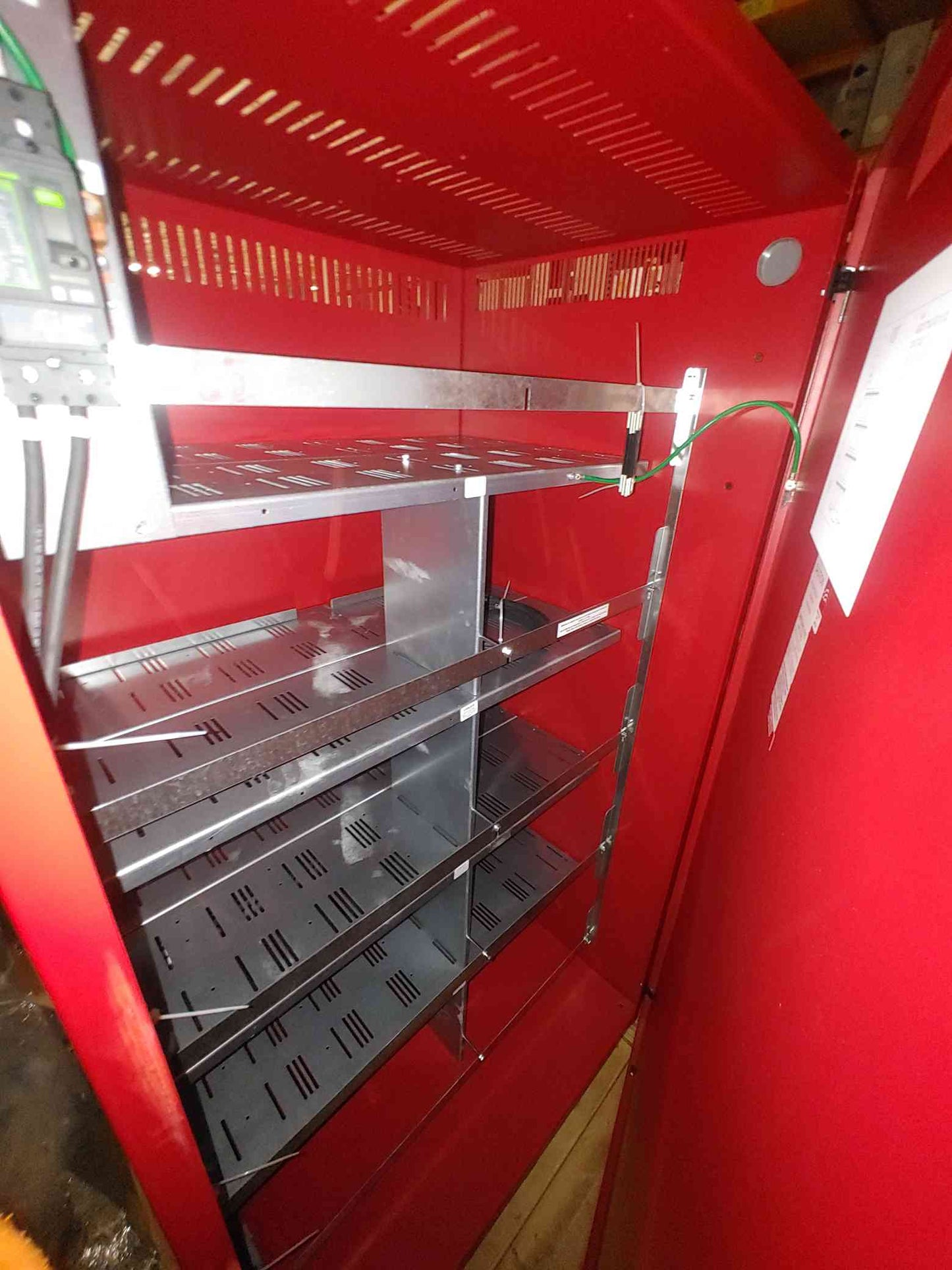 Trystar EON Emergency Lighting Inverter Battery Cabinet 336VDC EON1EL-XPL8000 NEW (SKU: 111366)