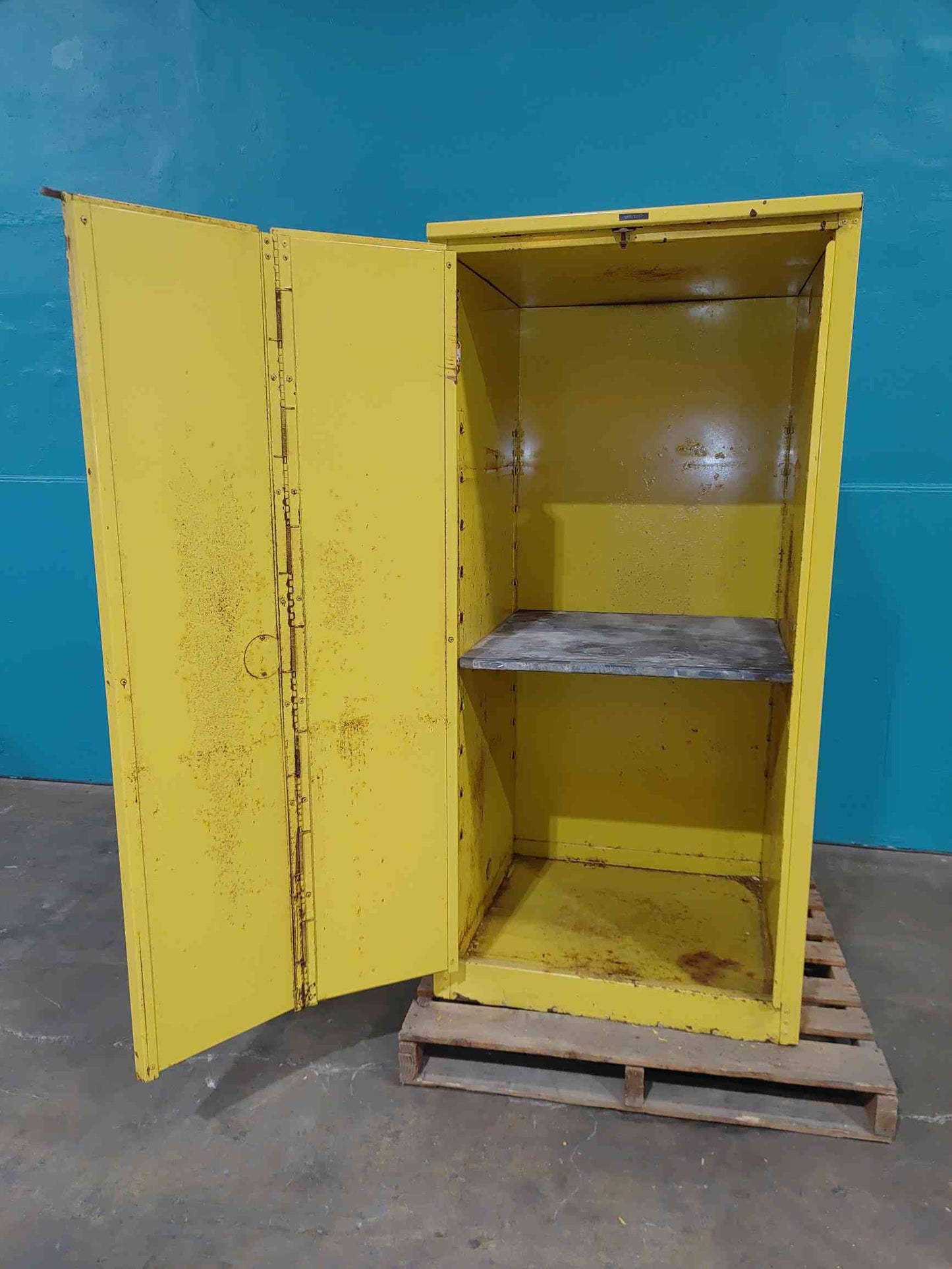 Eagle Flammable 60 Gal. Storage Cabinet 1960