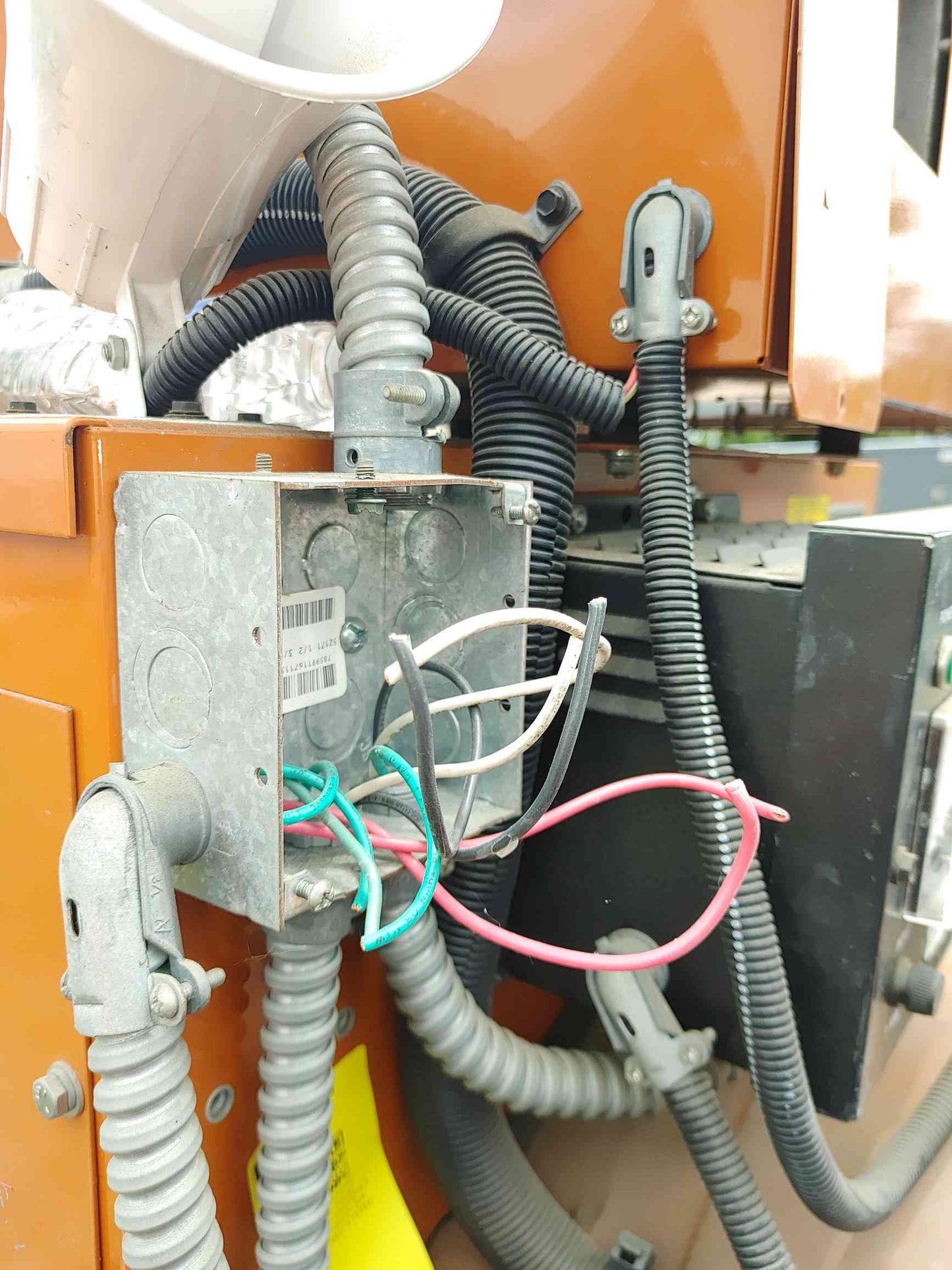 Generac 250kW Diesel Generator SD0250 8.7L Turbo 726Hrs 3ph CLEAN (SKU: 113345)