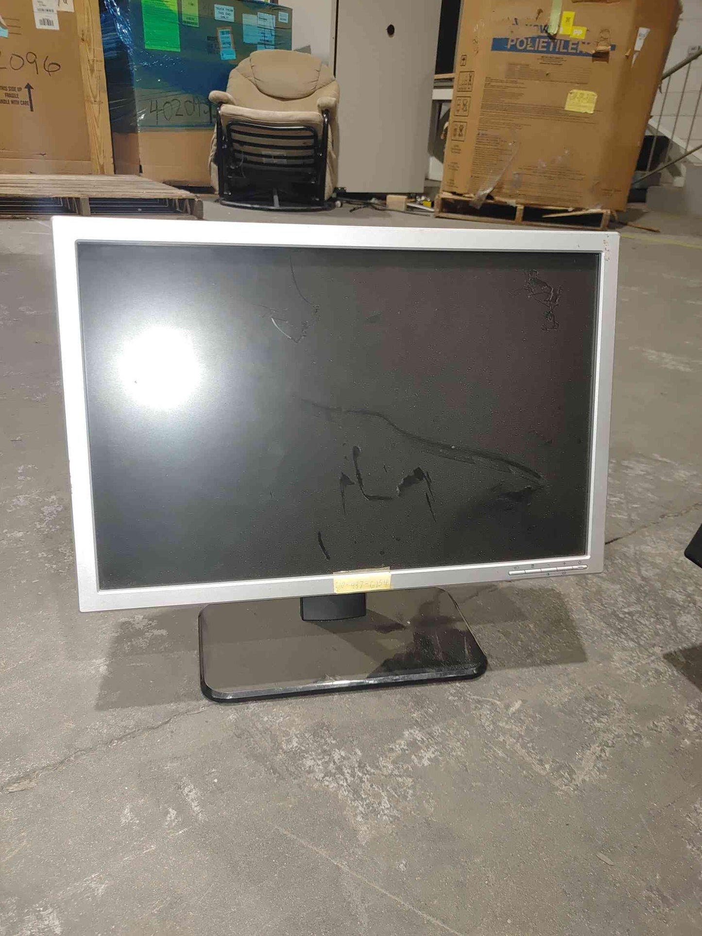 Lot Of 12 Computer Monitors (SKU: 113910)