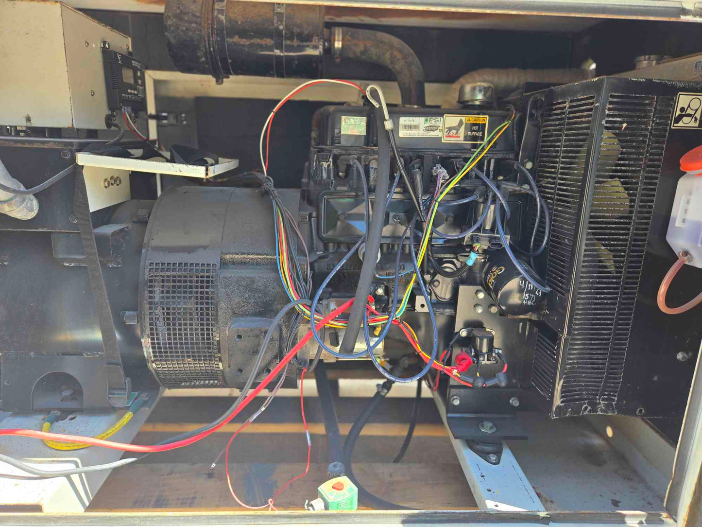 30KW Lynx Generator 3.0L GM LP Nat Gas 120/240V 1Ph. '07 1573Hrs. LOAD TESTED