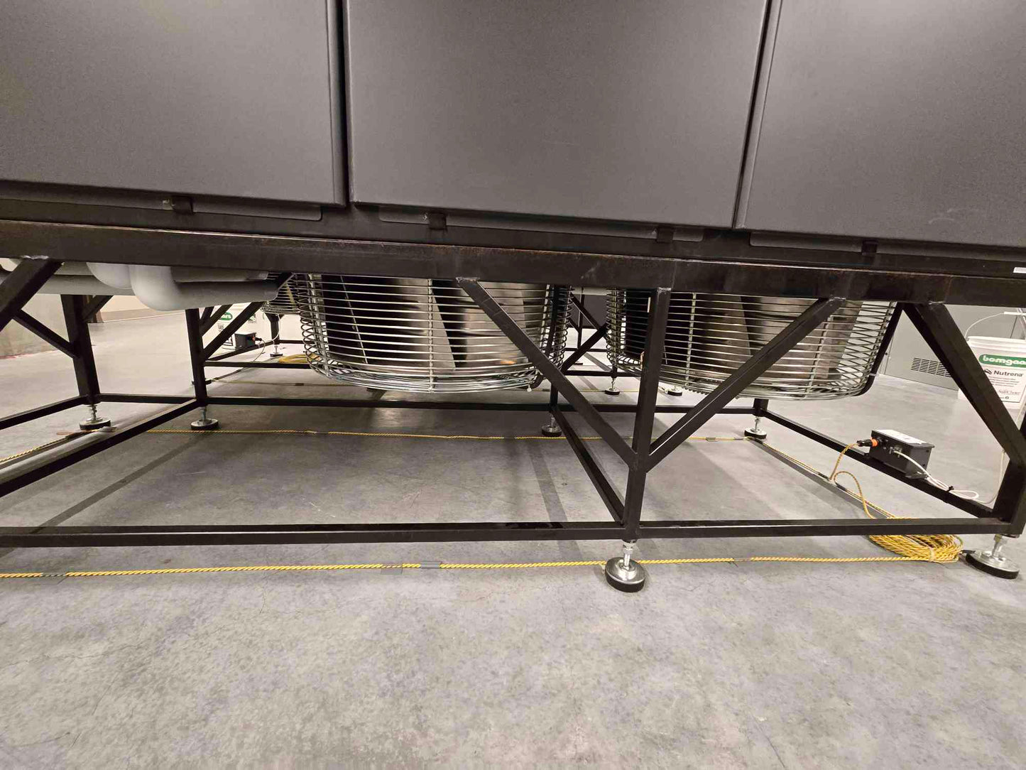 22 Ton Vertiv Liebert DA080D DX '13 CRAC 460 R-410A w/ Condenser