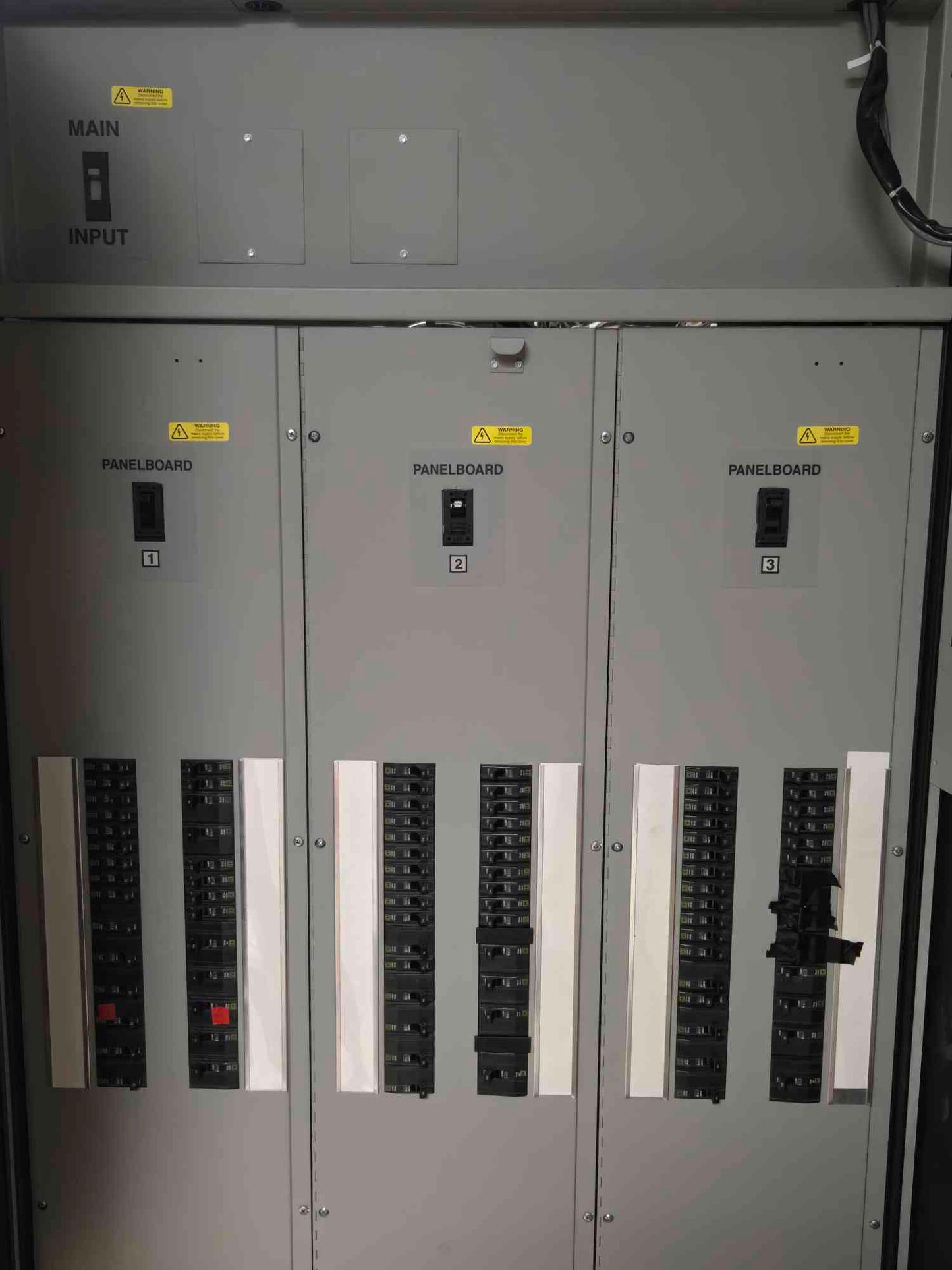 150KVA Liebert PPA150C PDU 480v in 208/120 out