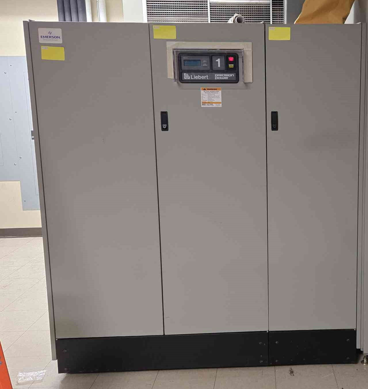 150KVA Liebert PPA150C PDU 480v in 208/120 out