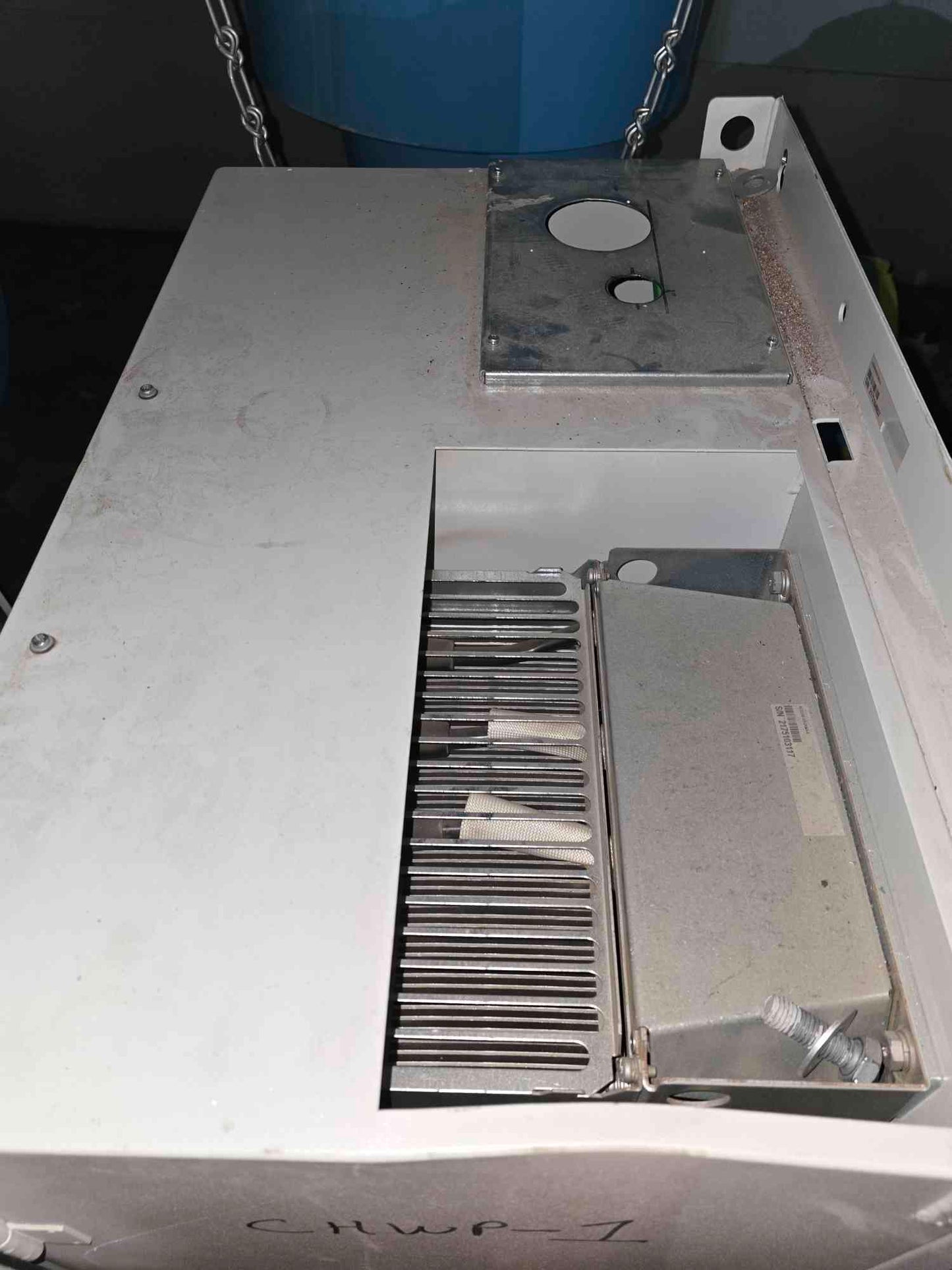 ABB VFD ACH550-PCR-246A-4 Variable Frequency Drive 200HP 3ph 380-480V 242A