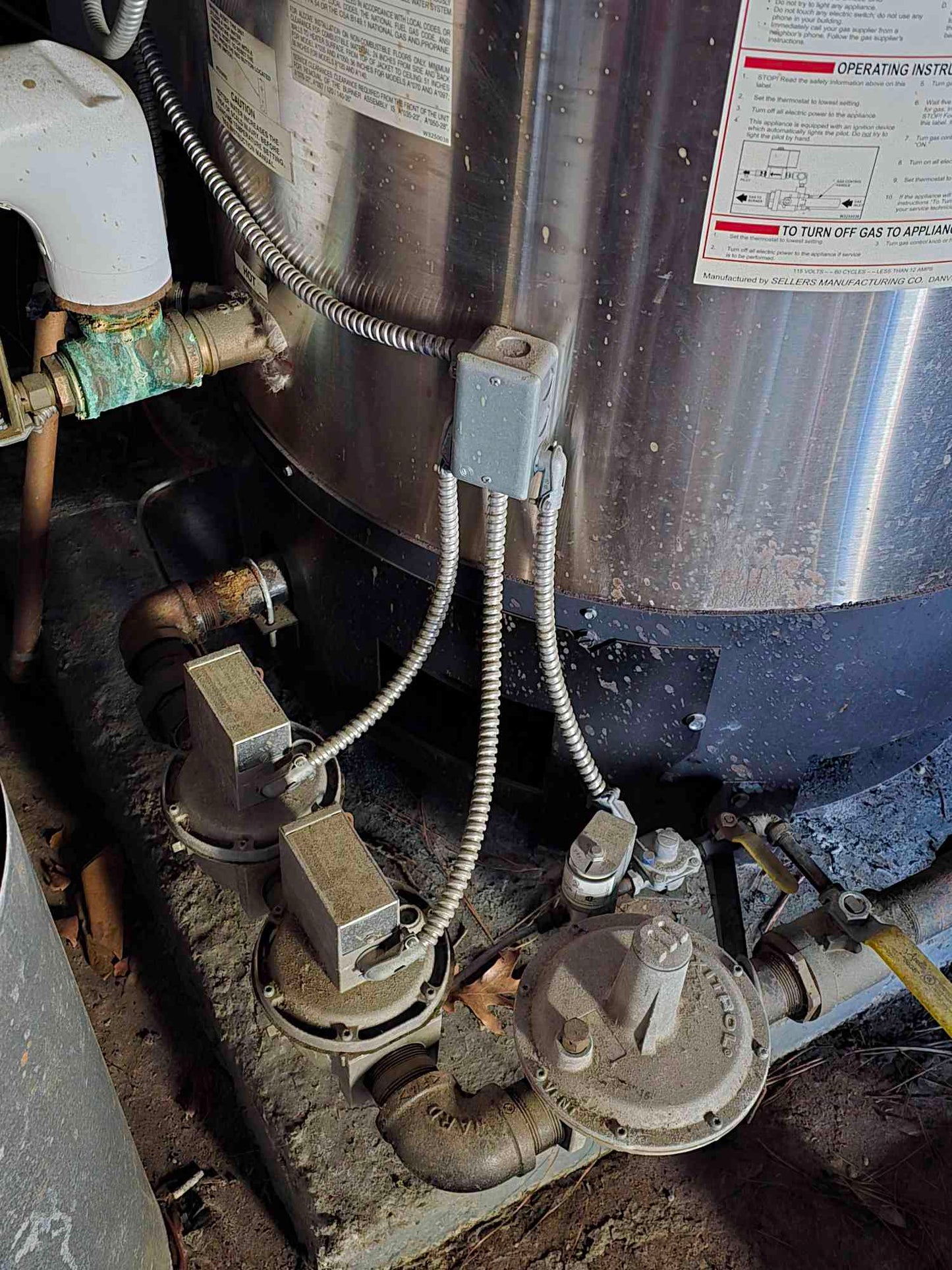 1,200,000 BTU Green Boiler Technologies A2B120NG NG Low Pressure Water Boiler 120V