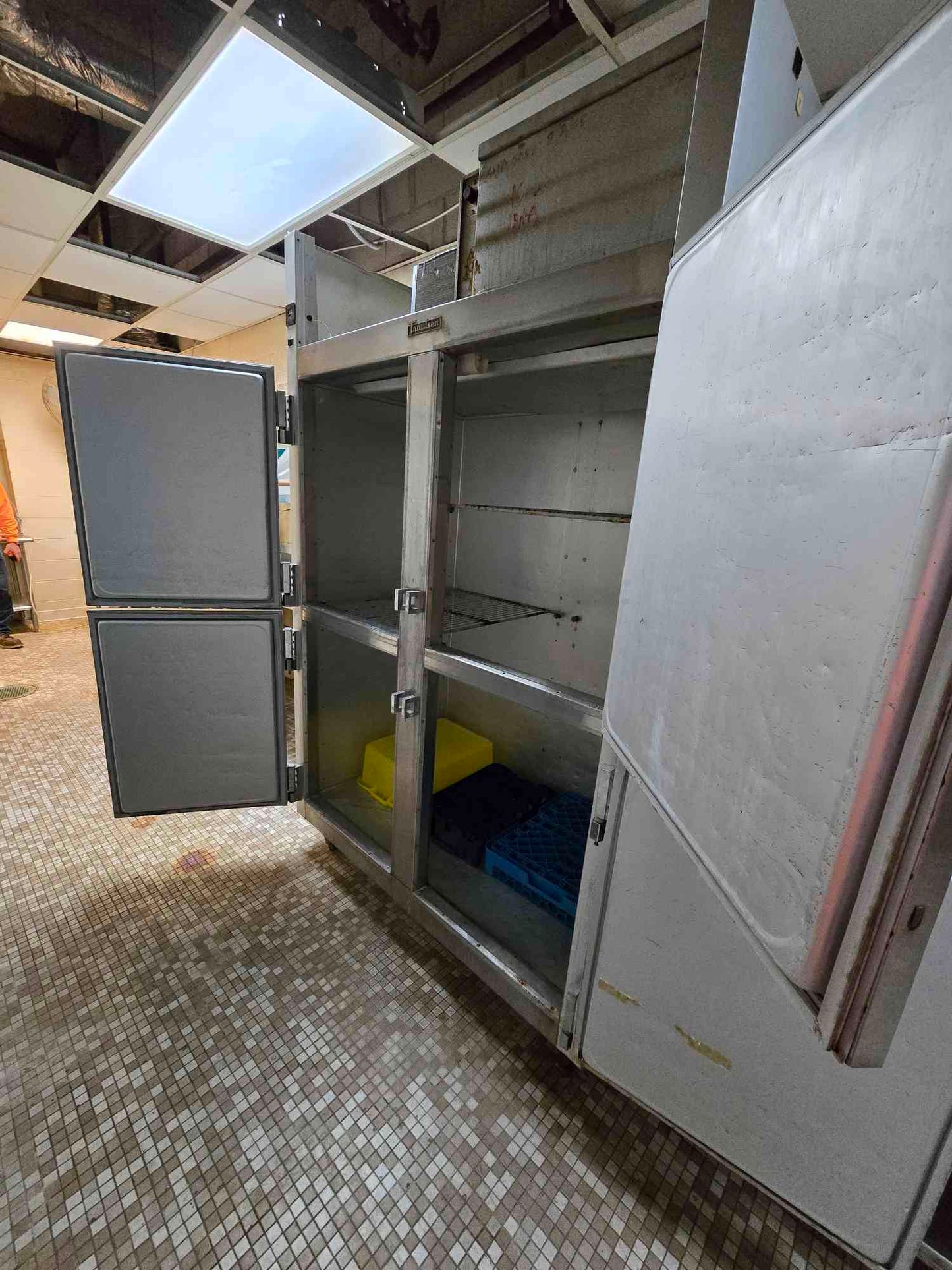 Traulsen & Co. Commercial Refrigerator / Freezer, Model G20000(SKU: 111450)