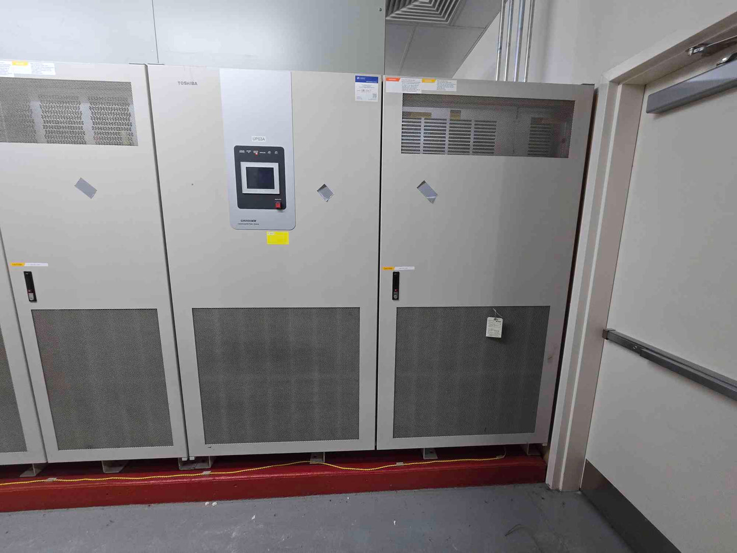 750KVA Toshiba UPS G8000MM UPS 480v '07 T8MS3 K75 (SKU: 111500)