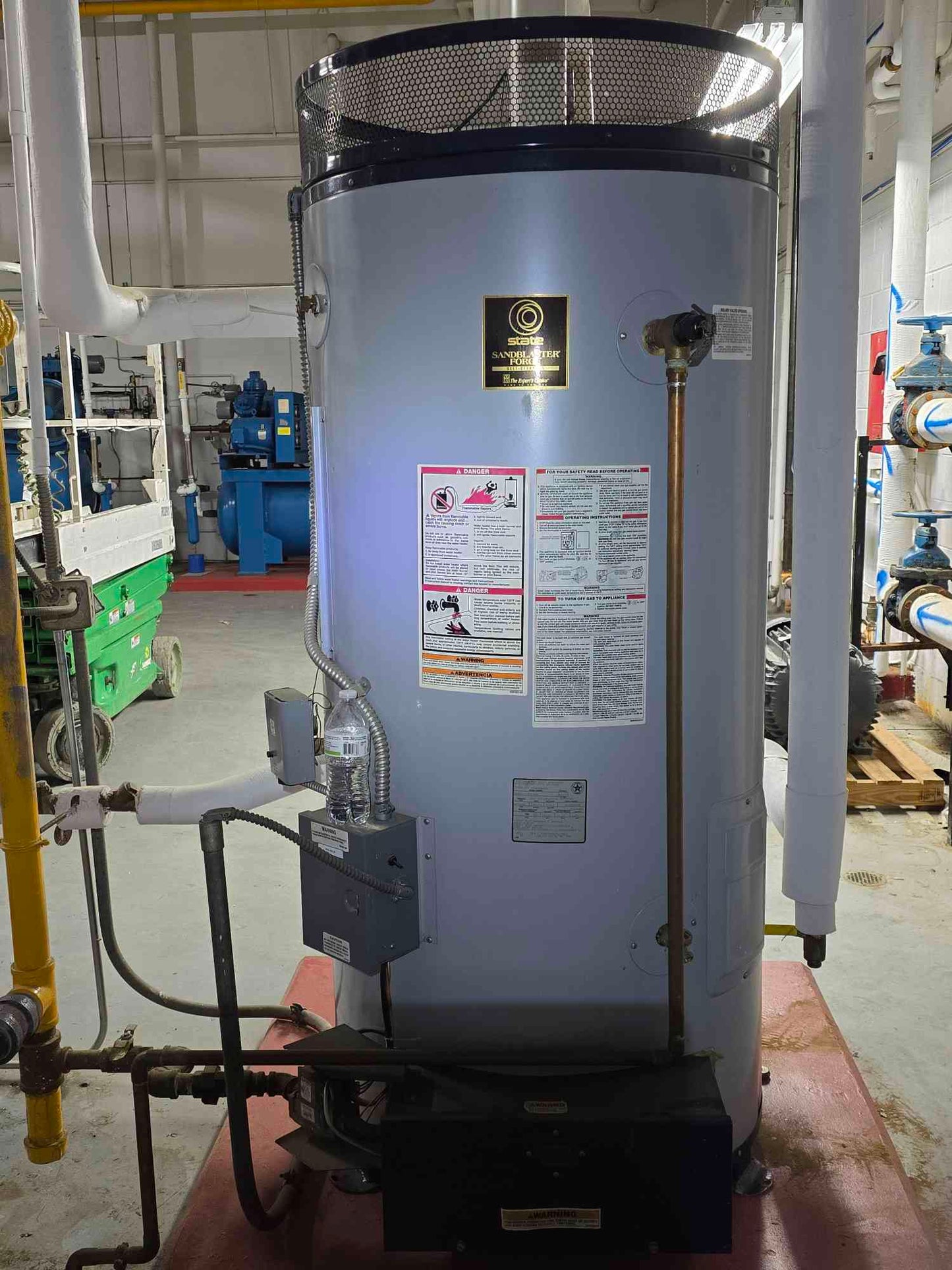 100 Gal State Sandblaster Force Commercial Water Heater SDV100199NESHW Nat Gas