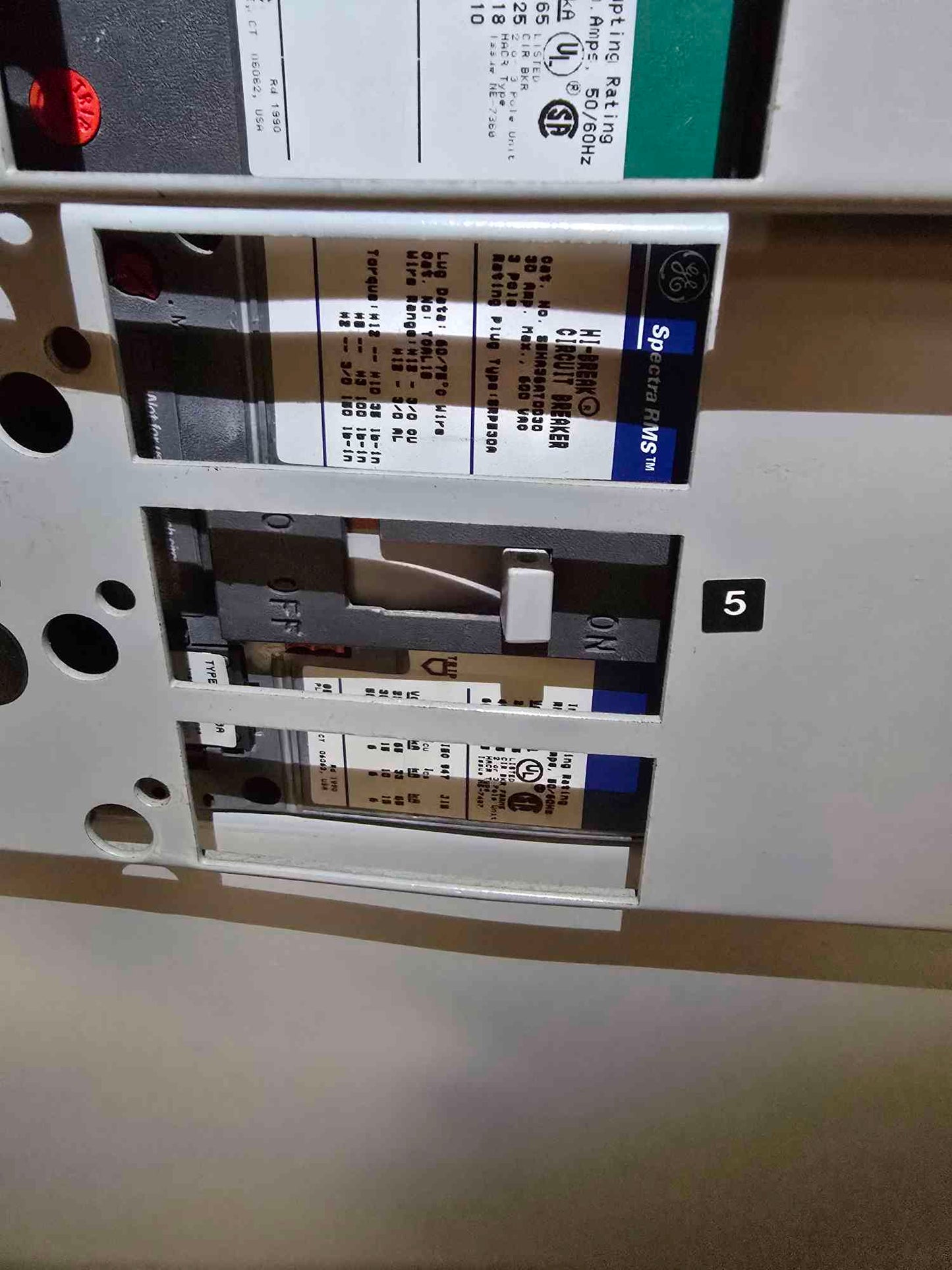 1200A Spectra Series Power PanelBoard 480v 3PH 6 Breakers