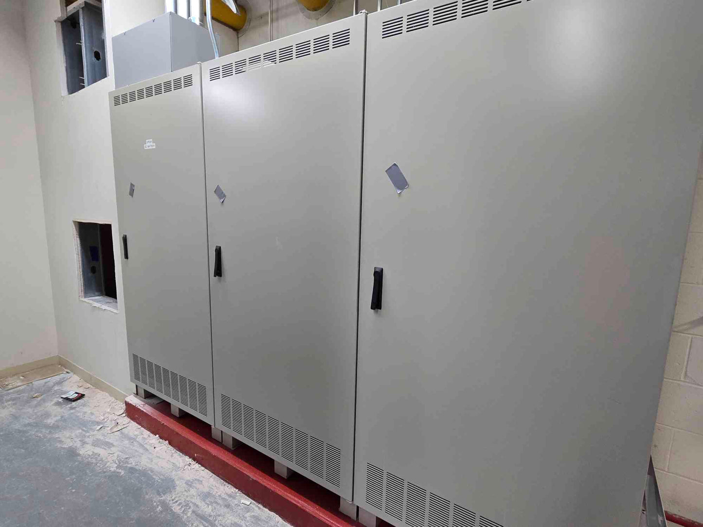 C&C Power Battery Cabinet 43T4E540-D4804B60011H04QB 480V 600A (SKU: 111531)