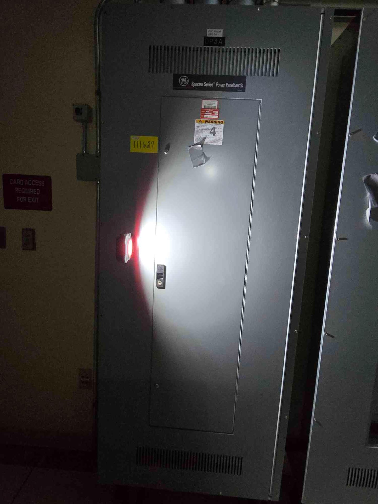 800A GE Spectra Series Panelboard 480/277V 3PH 6 Breaker Distribution