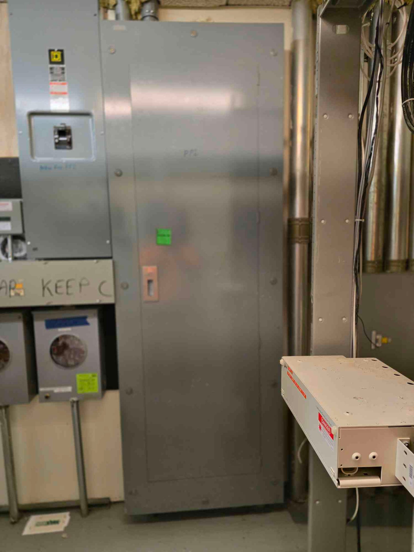 800A Square-D I-Line Panelboard 480V - 600V MAX HCM 6892-8