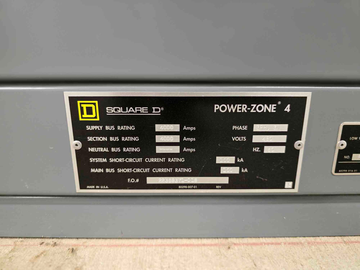 Square D Power-Zone 4 Entry Switchgear 9 Section 4000Amp NW40H3 MasterPact Breakers - Cell 3