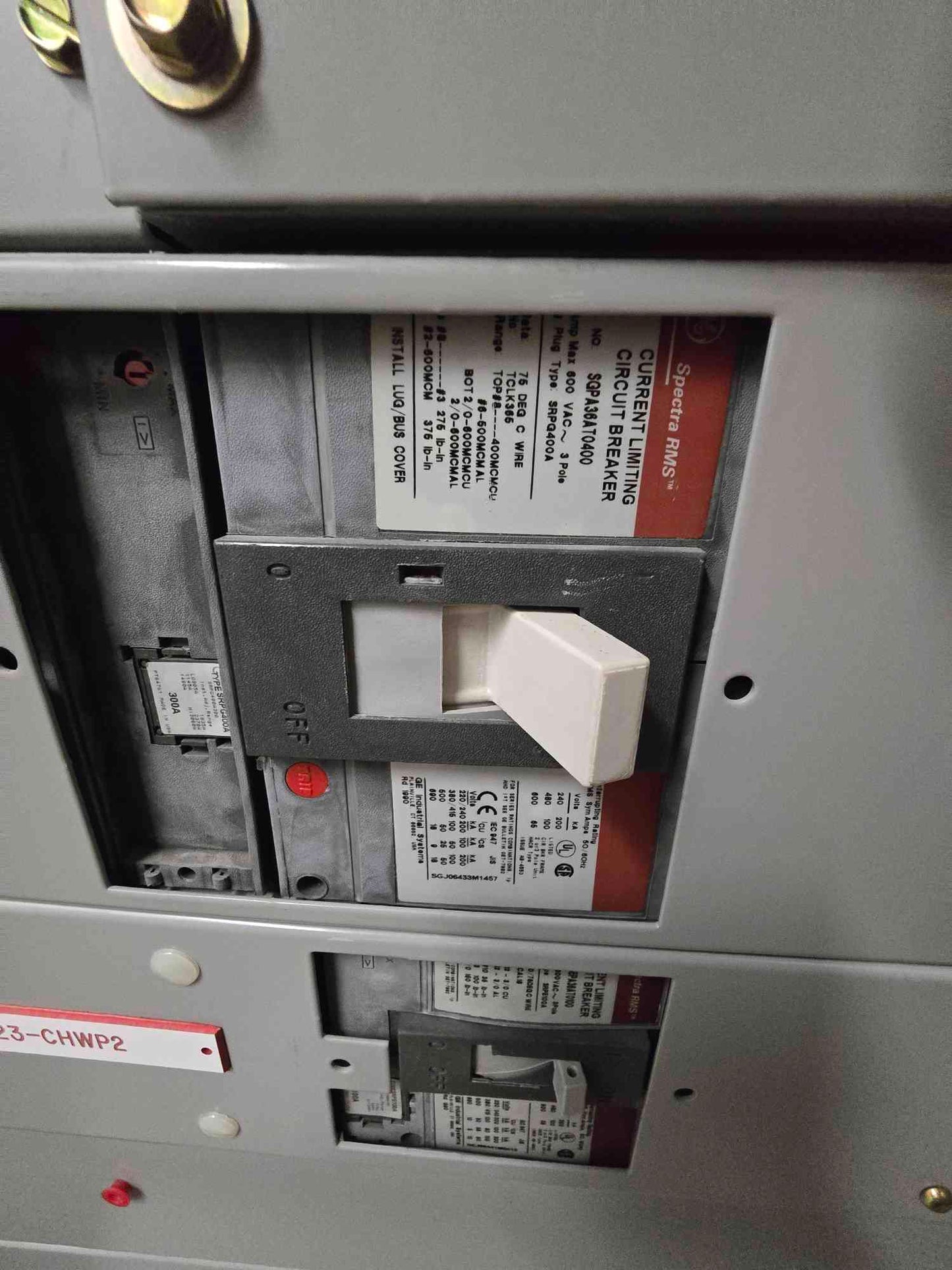 800A GE Spectra Series Panel 480V 3PH 4 Breakers Main & Meter - Cell 3 F