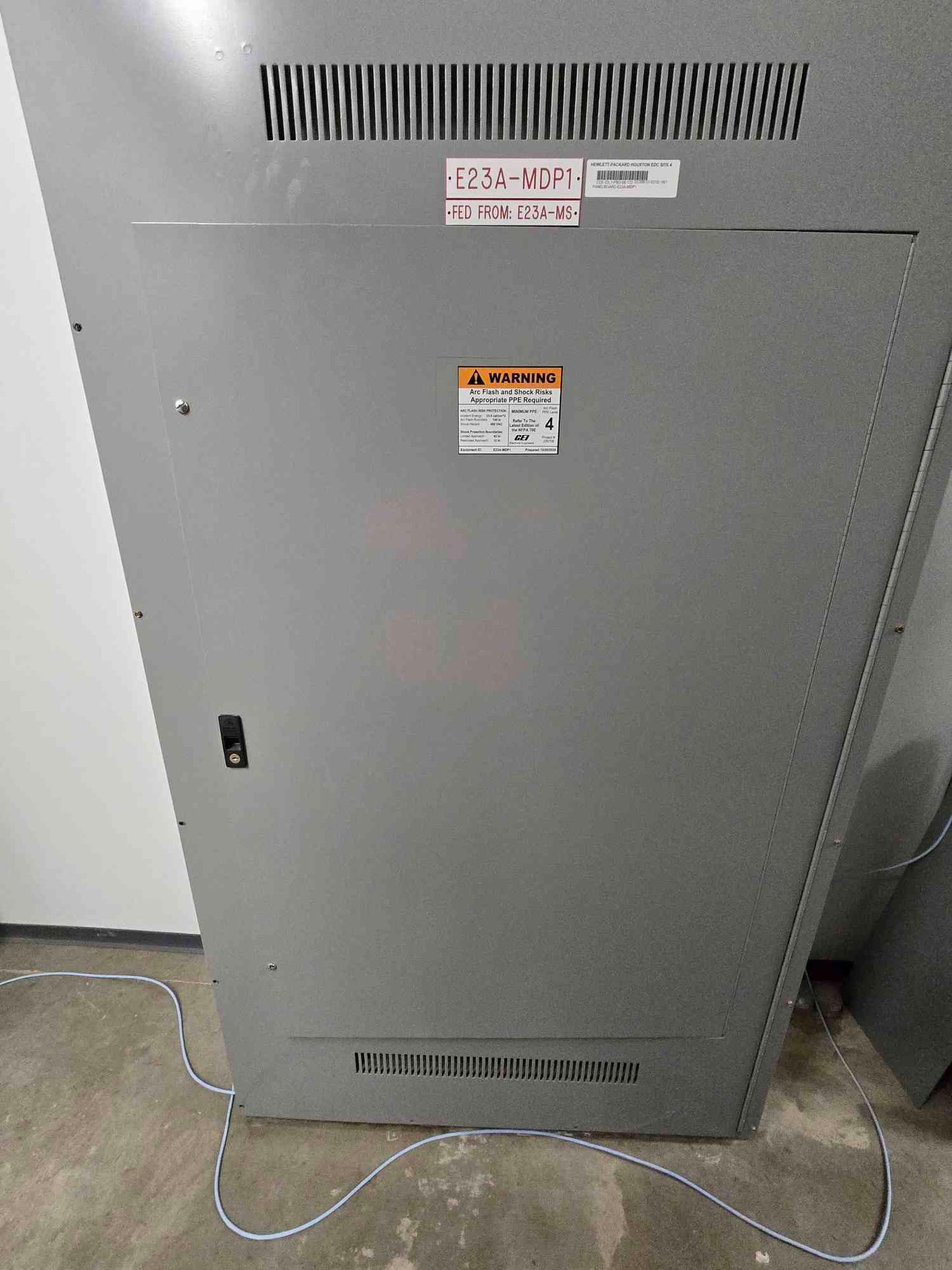 800A GE Spectra Series Panel 480V 3PH 4 Breakers Main & Meter - Cell 3 F