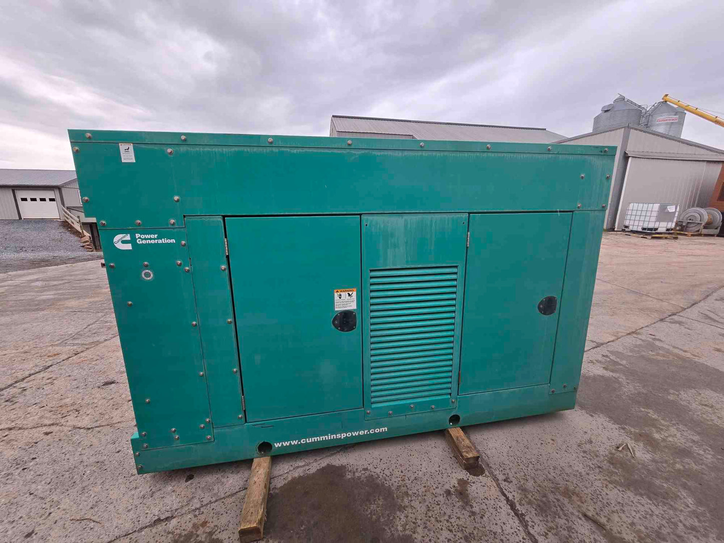 85KW Onan GGHG-5775988 Cummins Diesel Generator 1&3PH '06 712Hrs TESTED