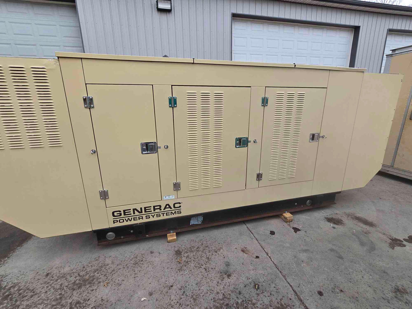 125KW Generac SG0125 Nat Gas LP Generator 1&3PH '04 340Hrs TESTED