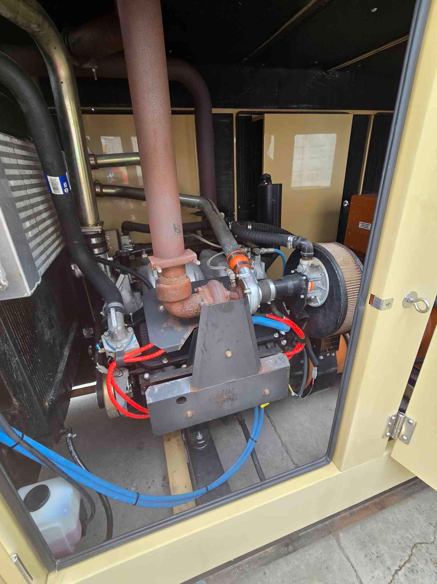 125KW Generac SG0125 Nat Gas LP Generator 3PH 120/208V '04 957Hrs TESTED