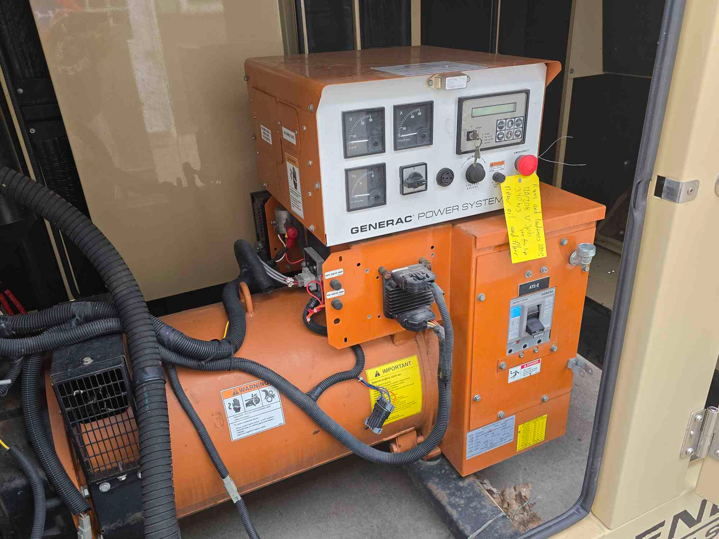 125KW Generac SG0125 Nat Gas LP Generator 3PH 120/208V '04 957Hrs TESTED