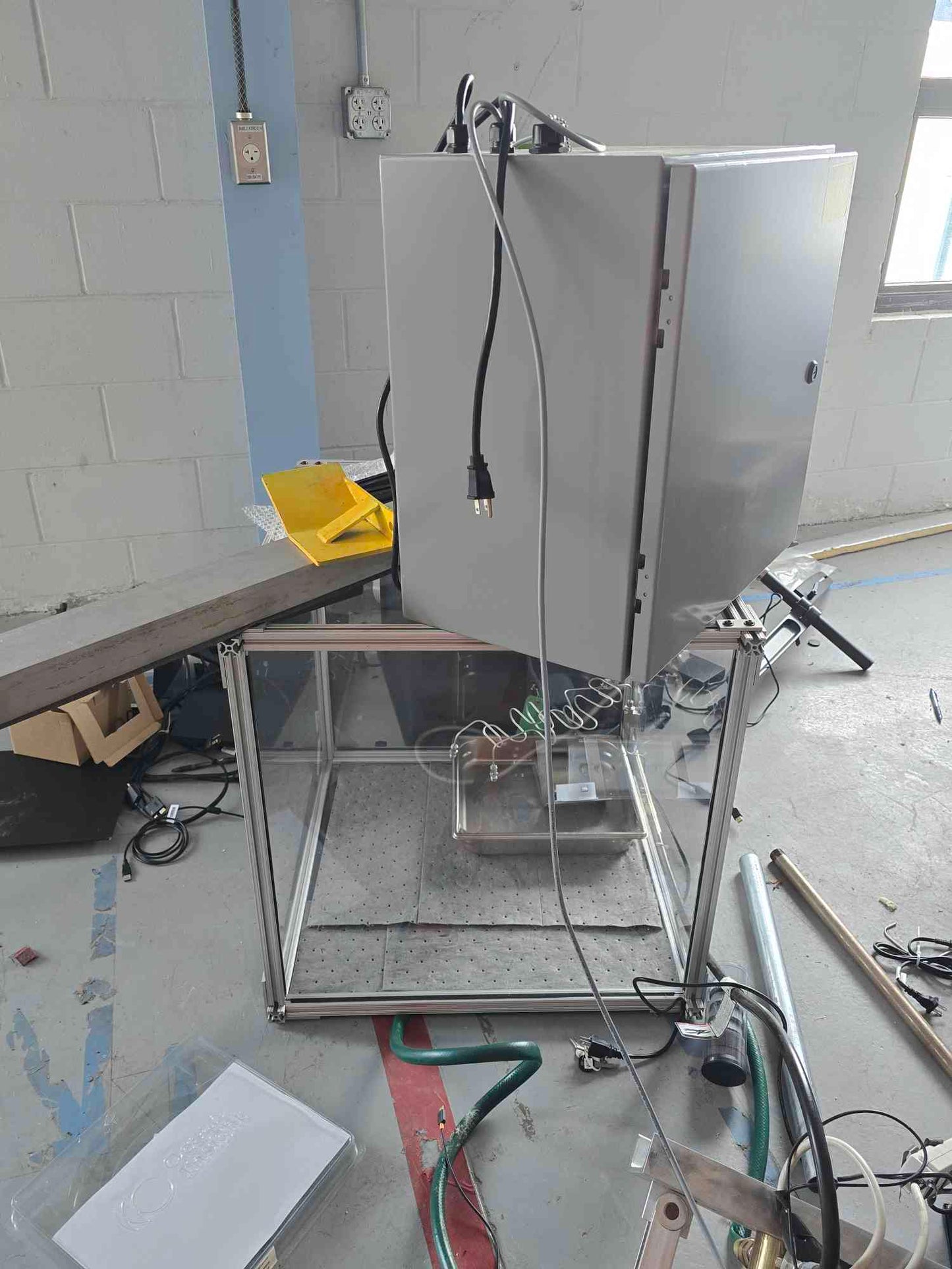 Desiccator Cabinet with Control Box