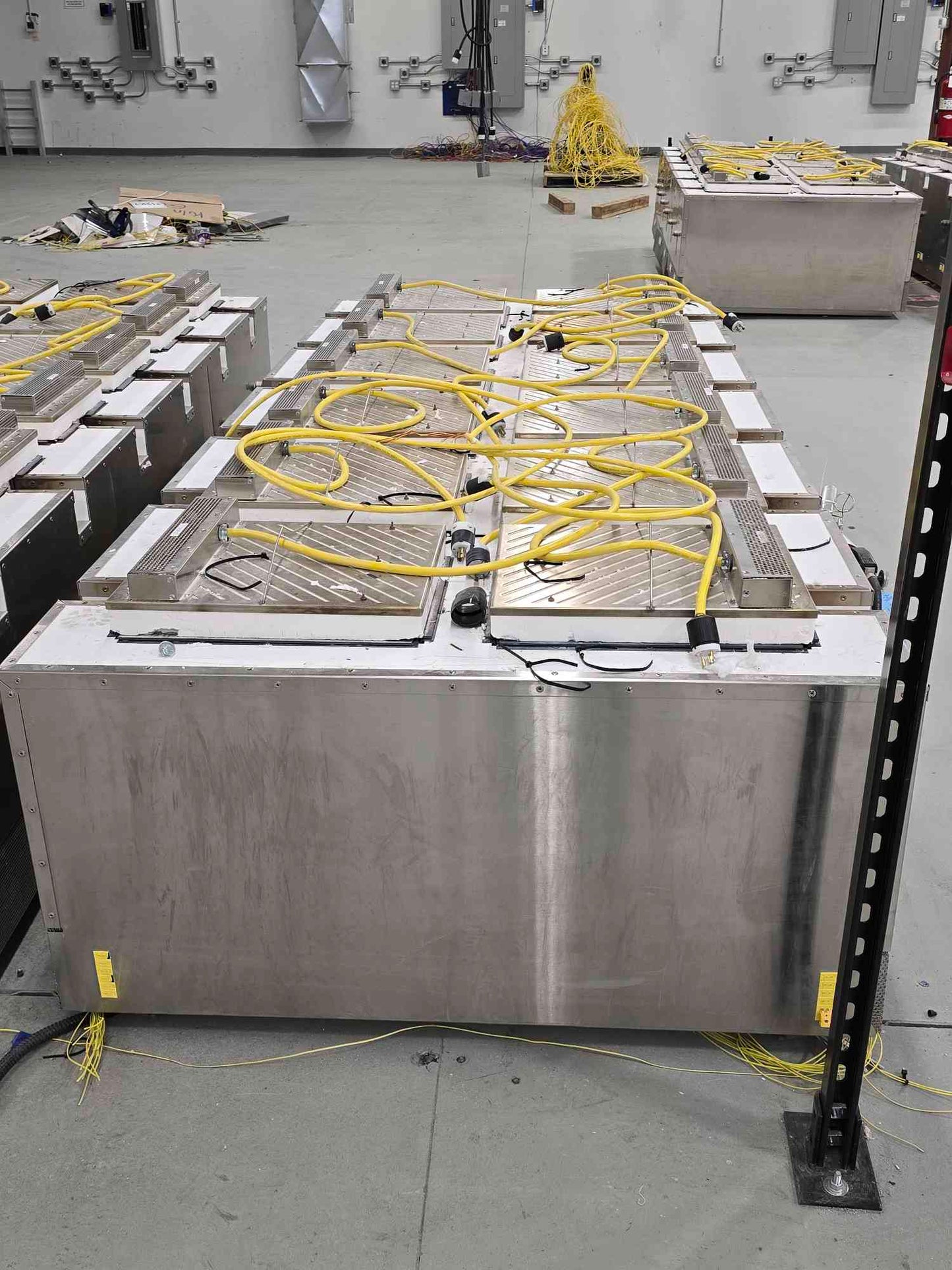 Mellen 12-Bay Controlled Environment Thermal System (CETS) Furnace 5A/Bay 120v (SKU: 112024)