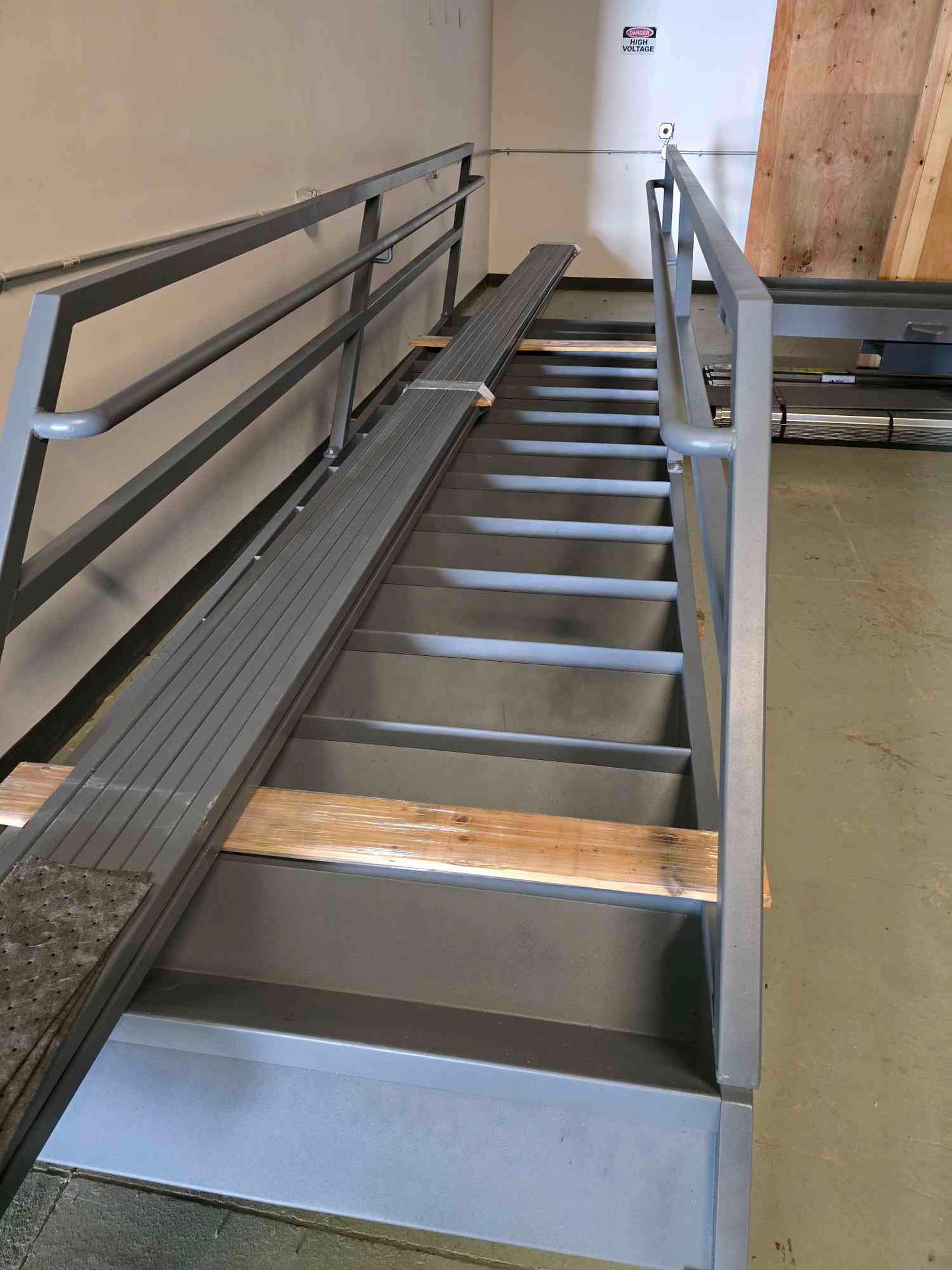 Galvanized Mezzanine Pieces and Catwalk