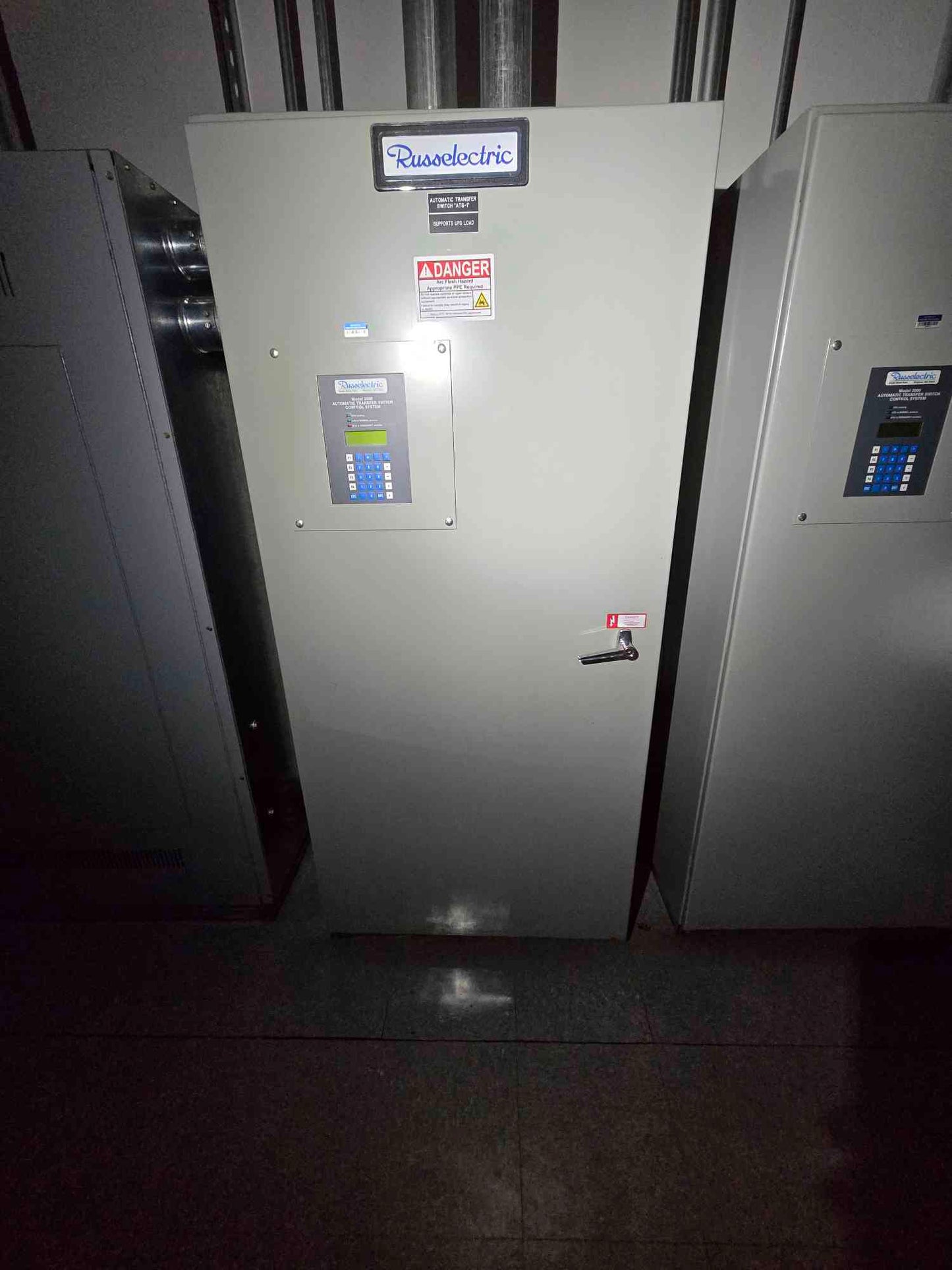 600A Russelelectric Model 2000 ATS Control System 277/480 3 Phase