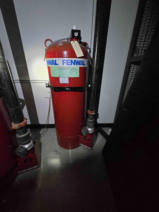 Fenwal FM-200 Clean Agent Extinguishing System Unit 400 Lbs (SKU: 111027)