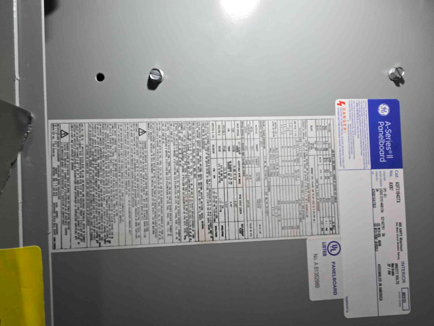400A GE A-Series II Panelboard 480/277v 5 Breakers & Main