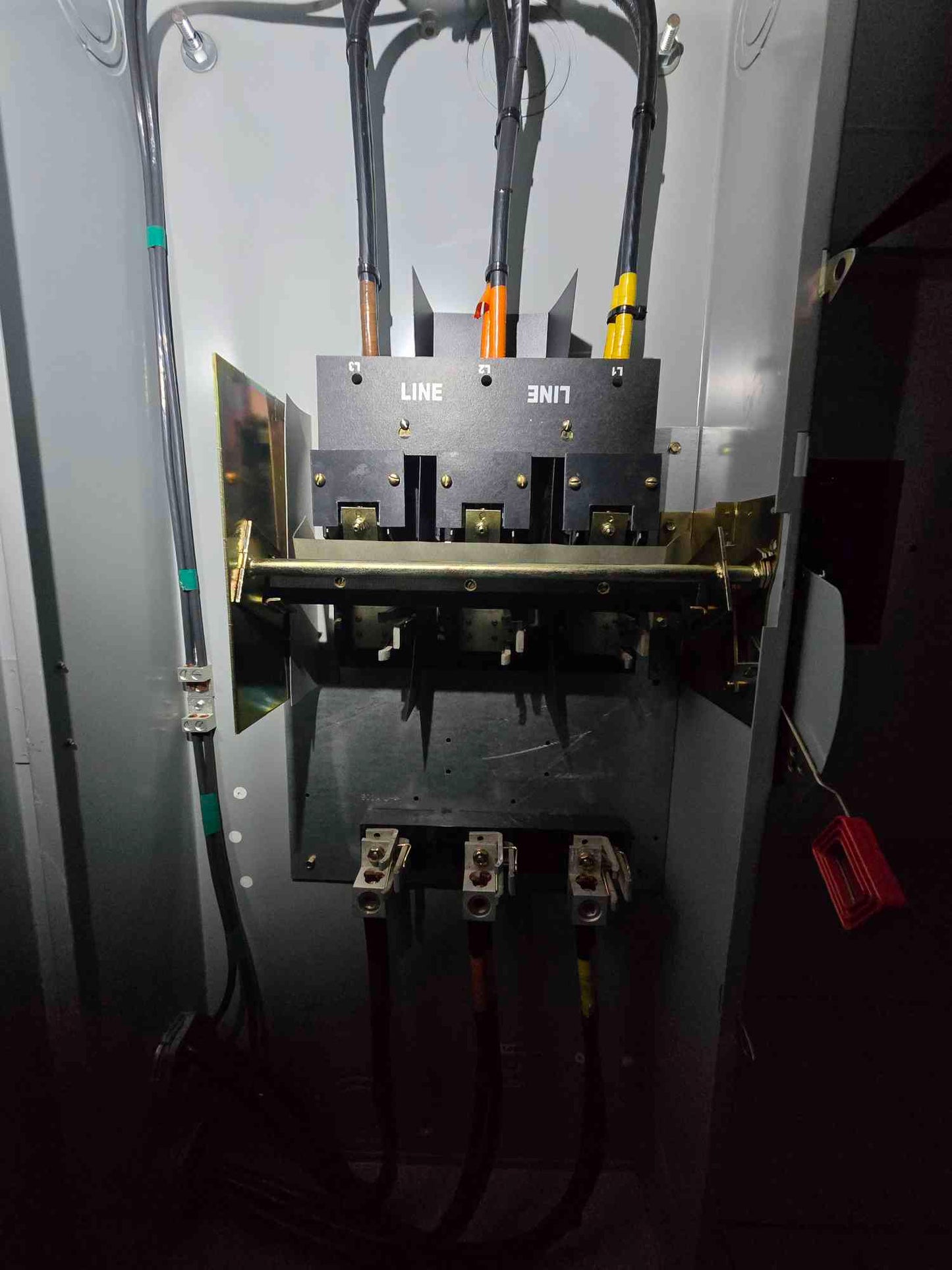 400A GE Safety Switch 600VAC/250VDC Model Number 11