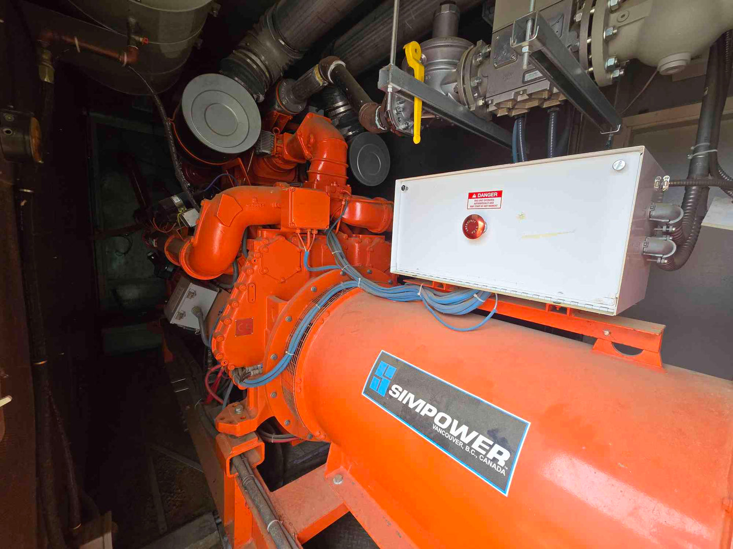 850KW Guascor MagnaMax Generator 575RSL4044 Nat Gas 480V 3PH