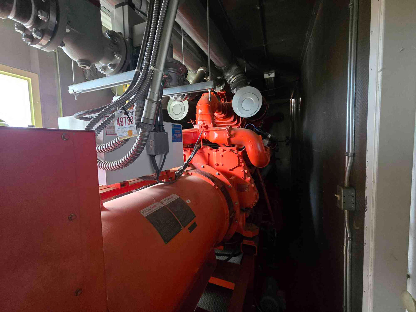 850KW Guascor MagnaMax Generator 575RSL4044 Nat Gas 480V 3PH