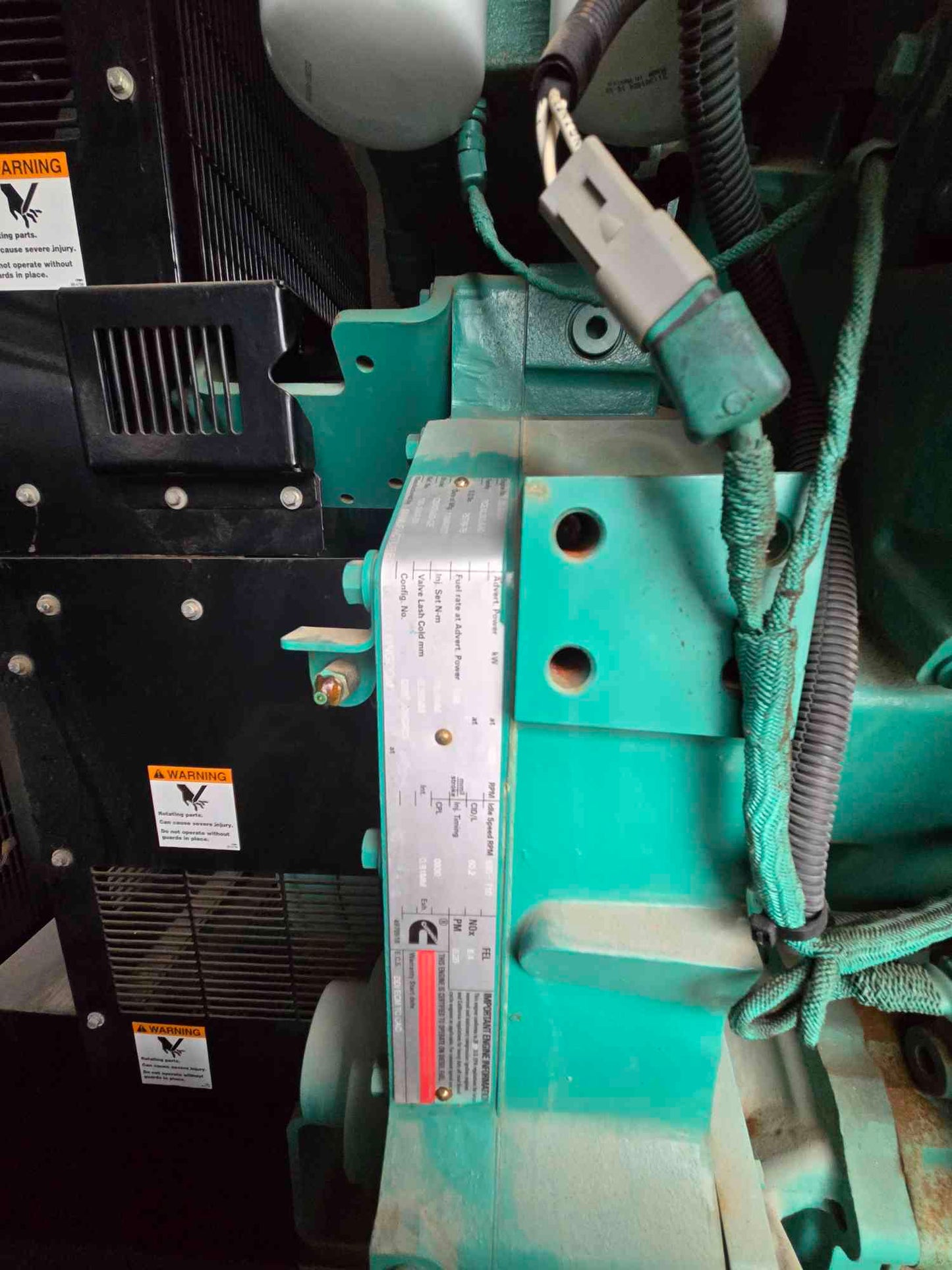 2MW 2000KW 2 Megawatt Cummins Diesel Generator 3PH 2000DQKAB 7200/12470v - Cell 3