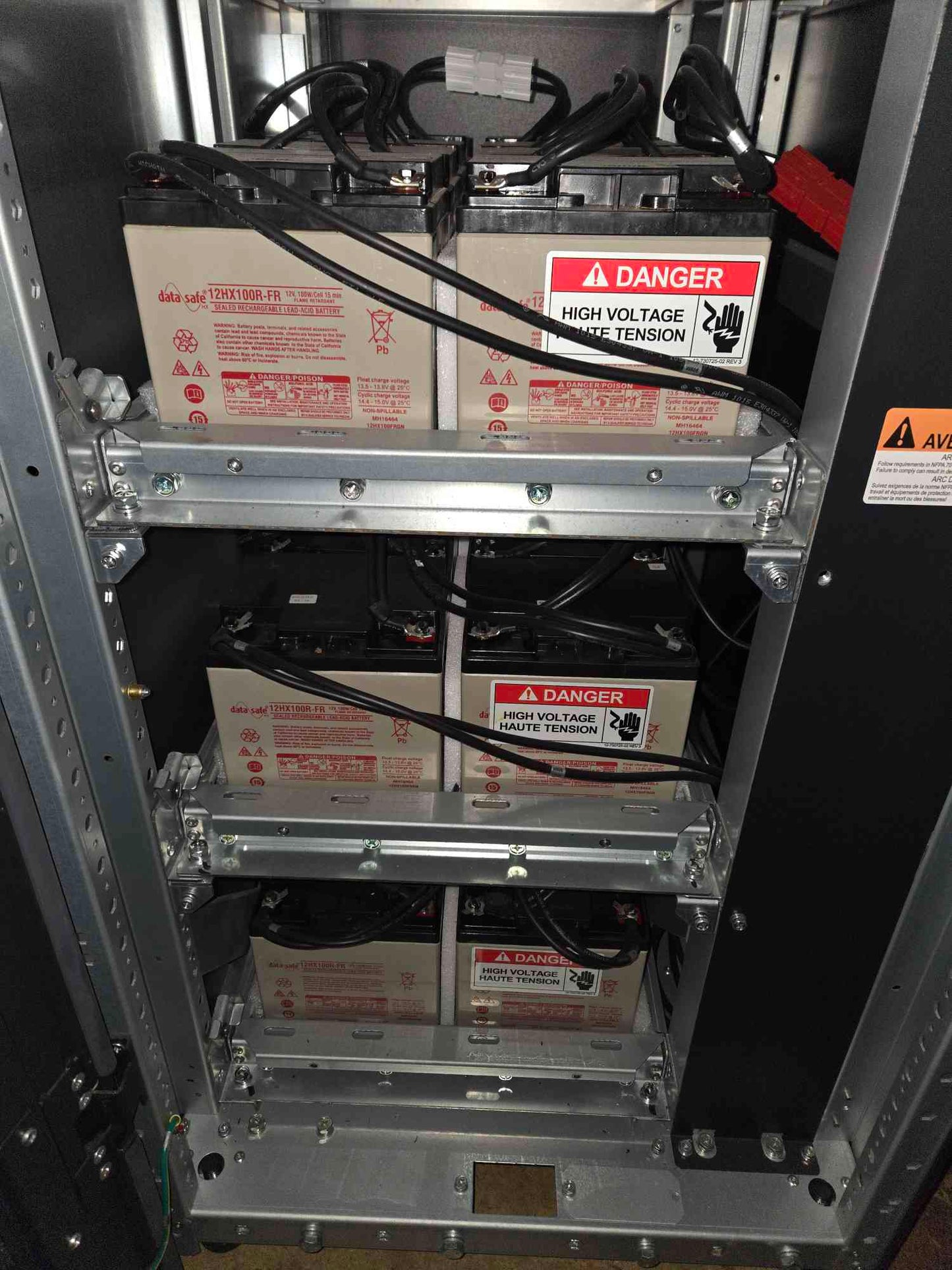 10KVa Liebert eXM 47SA010AOCFOL17 UPS 208/120V '16 w/24 Batteries