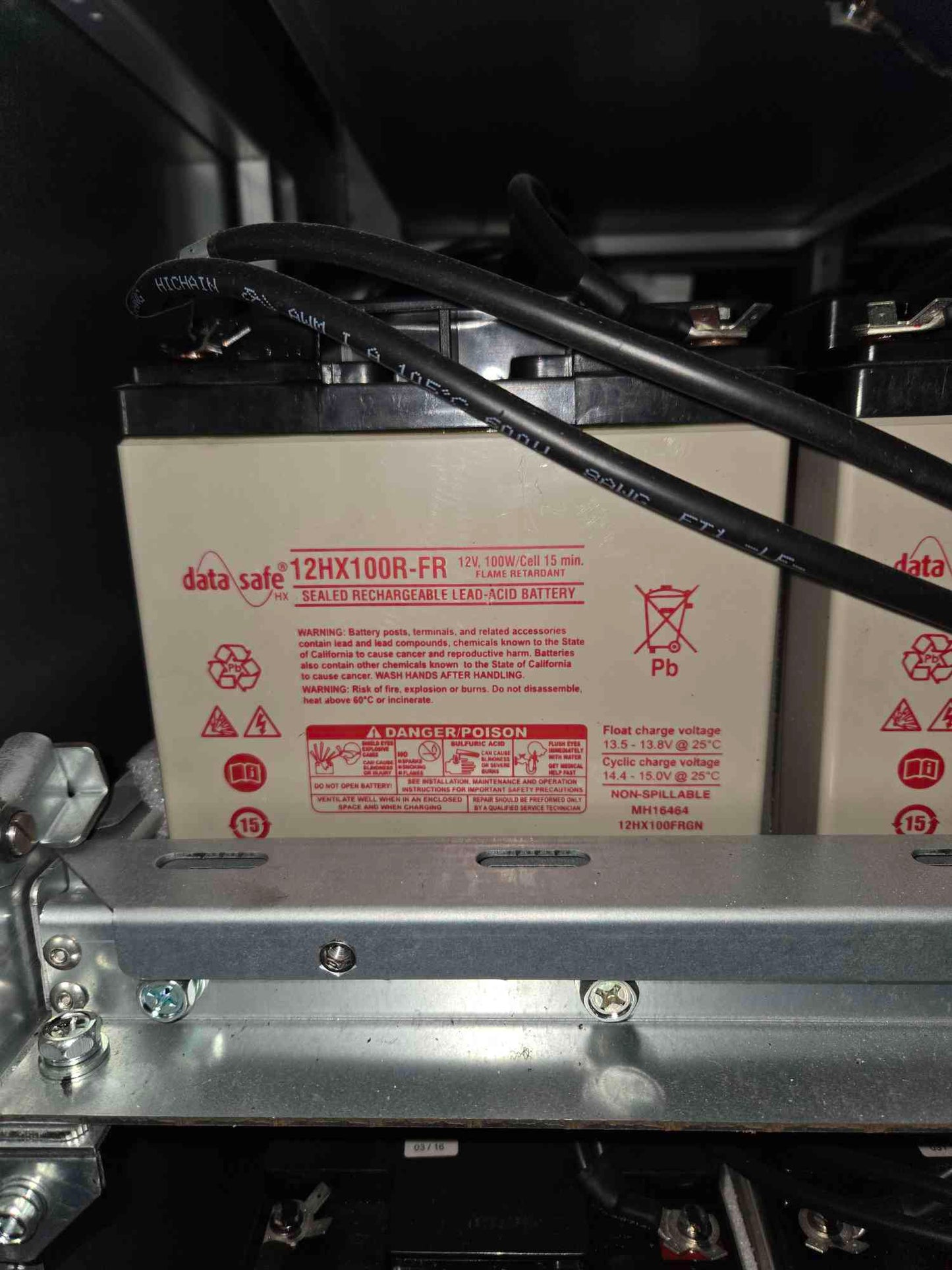 10KVa Liebert eXM 47SA010AOCFOL17 UPS 208/120V '16 w/24 Batteries