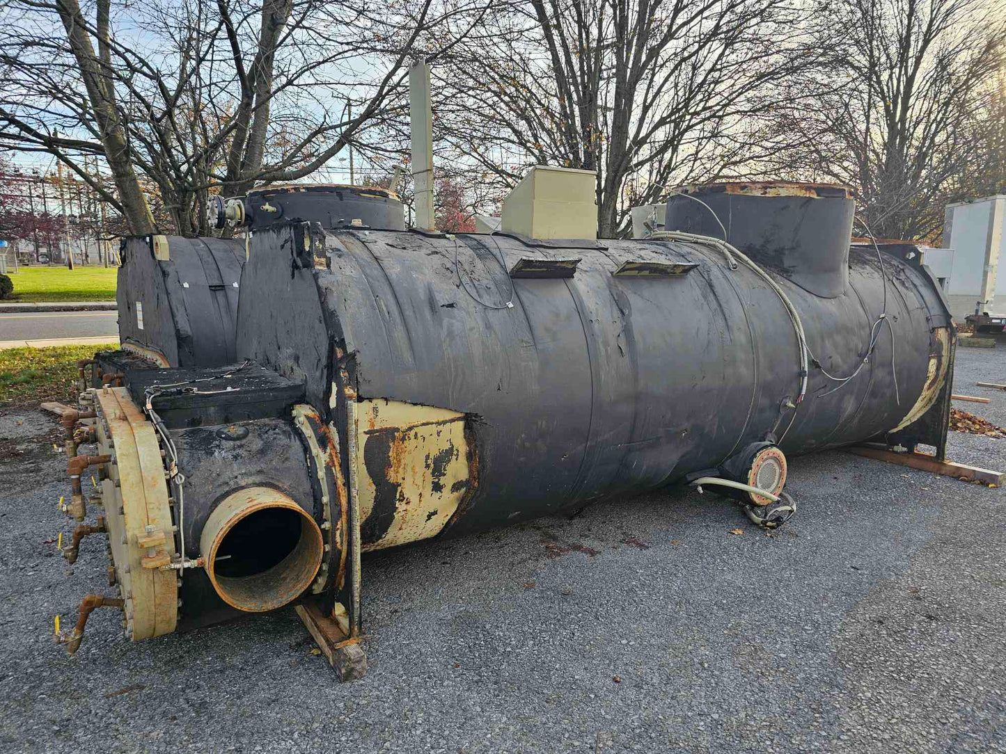 1200 Ton Trane Water Chillers CVHF1300 ’17 15K/20K Hrs (108456).