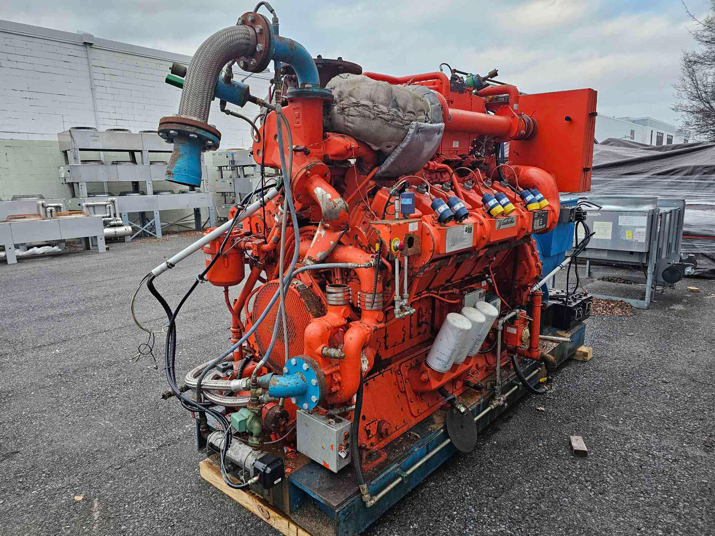 500KW 549KW Waukesha L36GSID Natural Gas Engine Driven Generator Enclosed '07