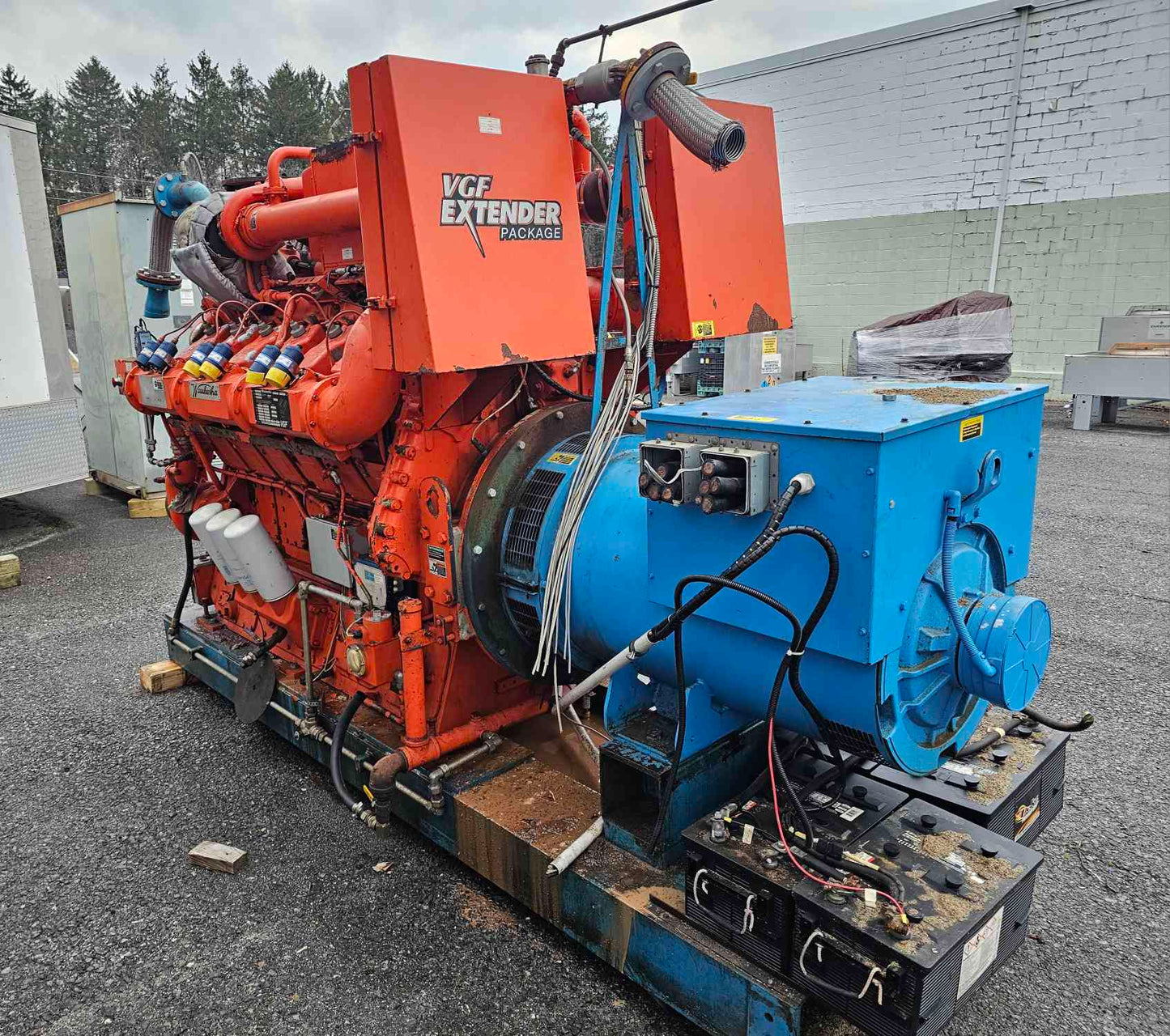 500KW 549KW Waukesha L36GSID Natural Gas Engine Driven Generator Enclosed '07