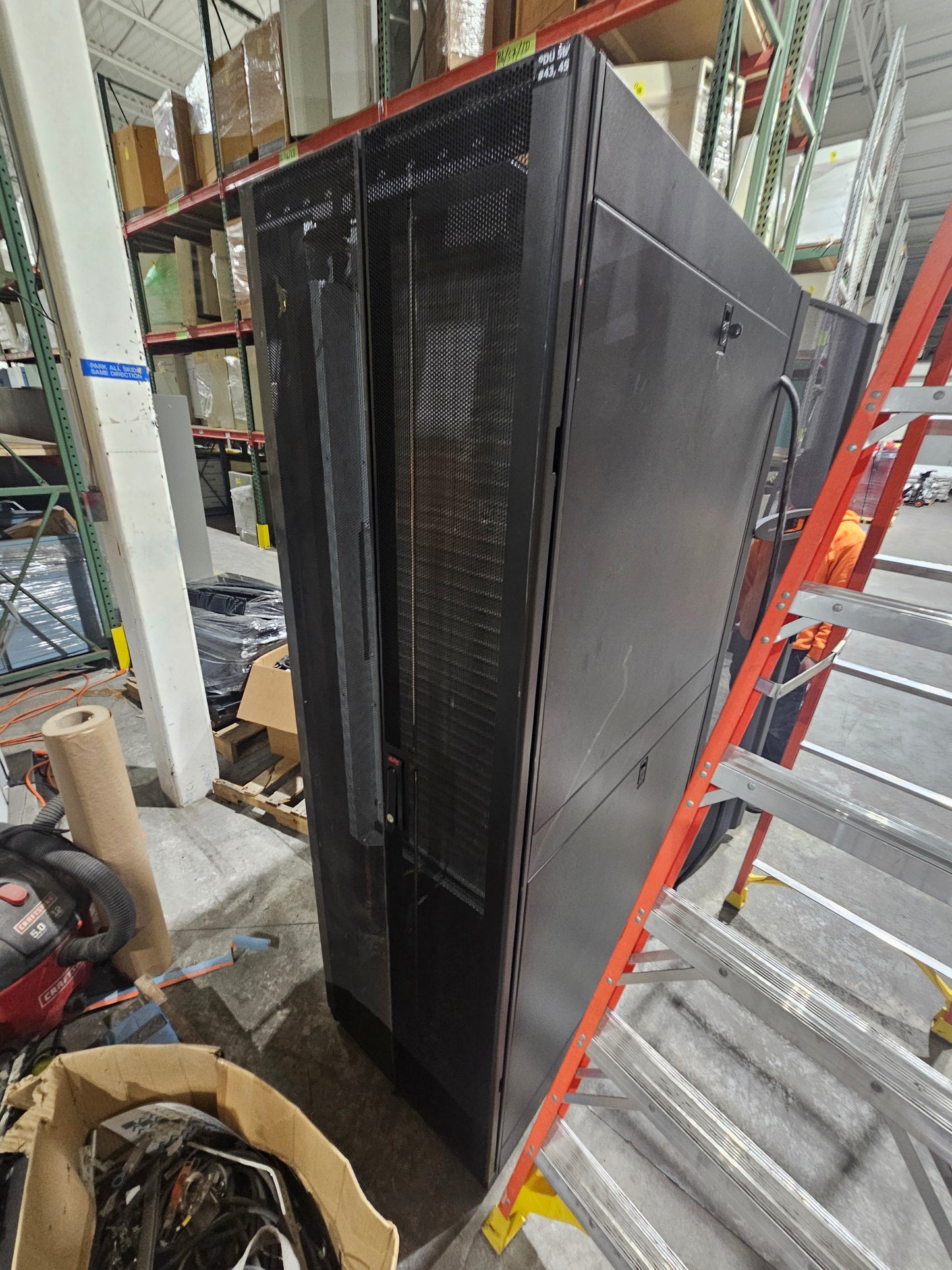 AS-IS APC In Row CRAC Unit 200-240VAC 3PH ACRP100 (109469)