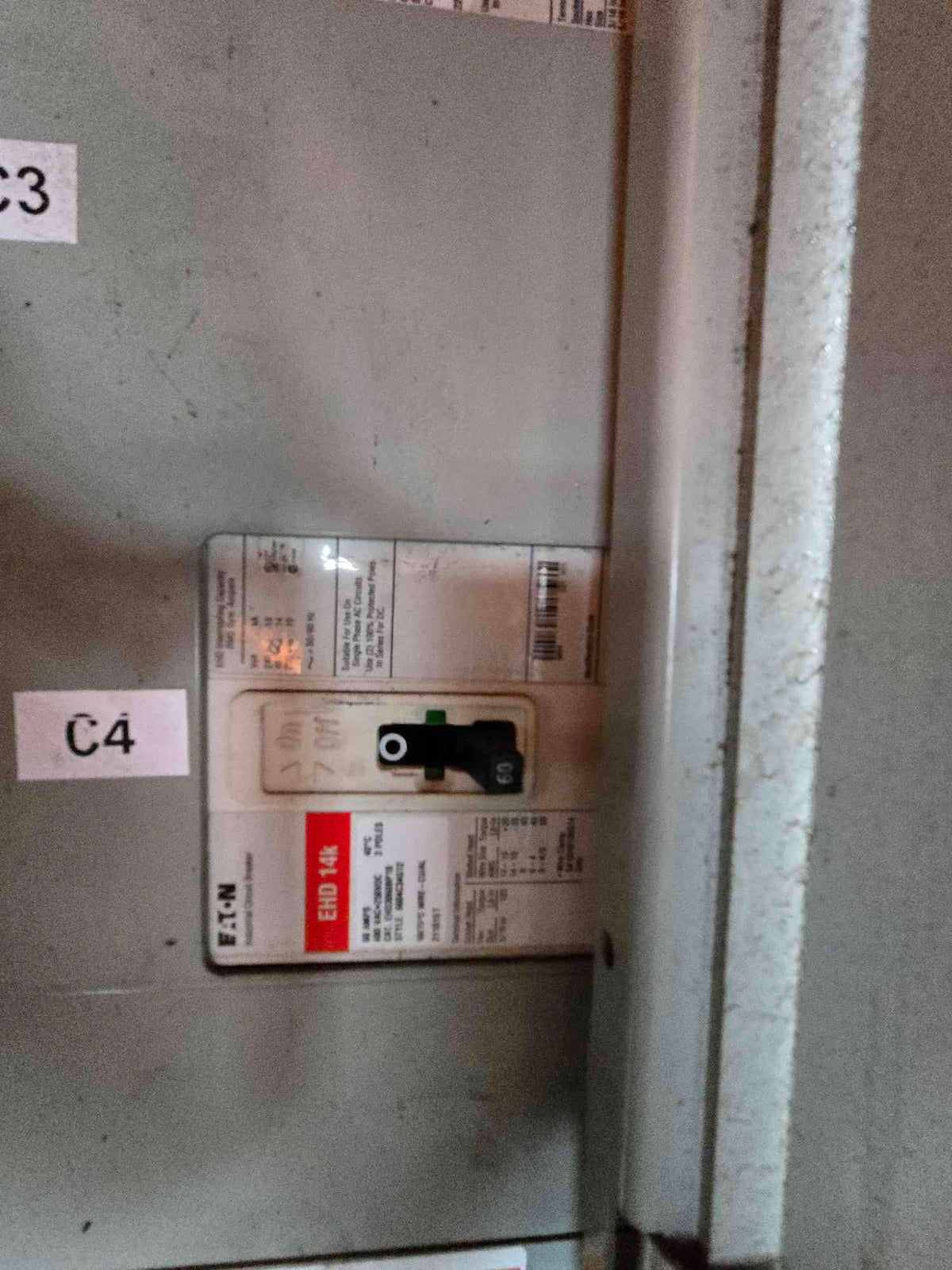 Eaton Pow-R-Line PRL3a 600A 480V Panelboard LGE3630NN Main Breaker HFD2150