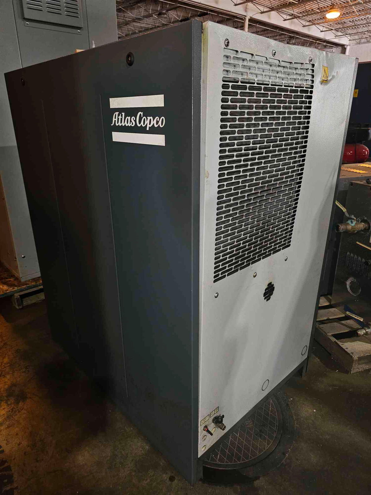 Atlas Copco GA18VSD Rotary Screw Air Compressor 25HP 127CFM 189PSI 230V 3PH 2012