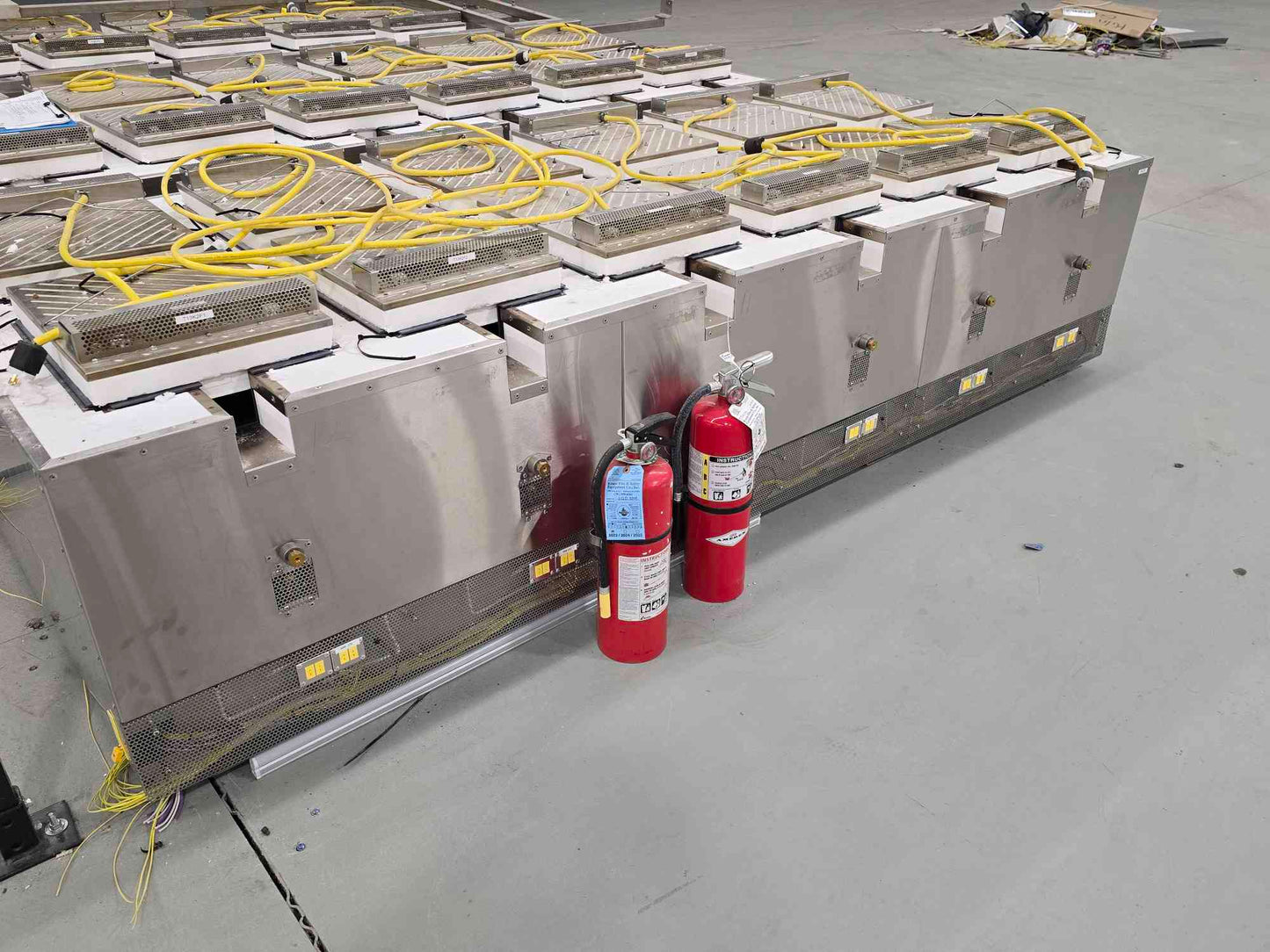 Mellen 12-Bay Controlled Environment Thermal System (CETS) Furnace 5A/Bay 120v (SKU: 112024)