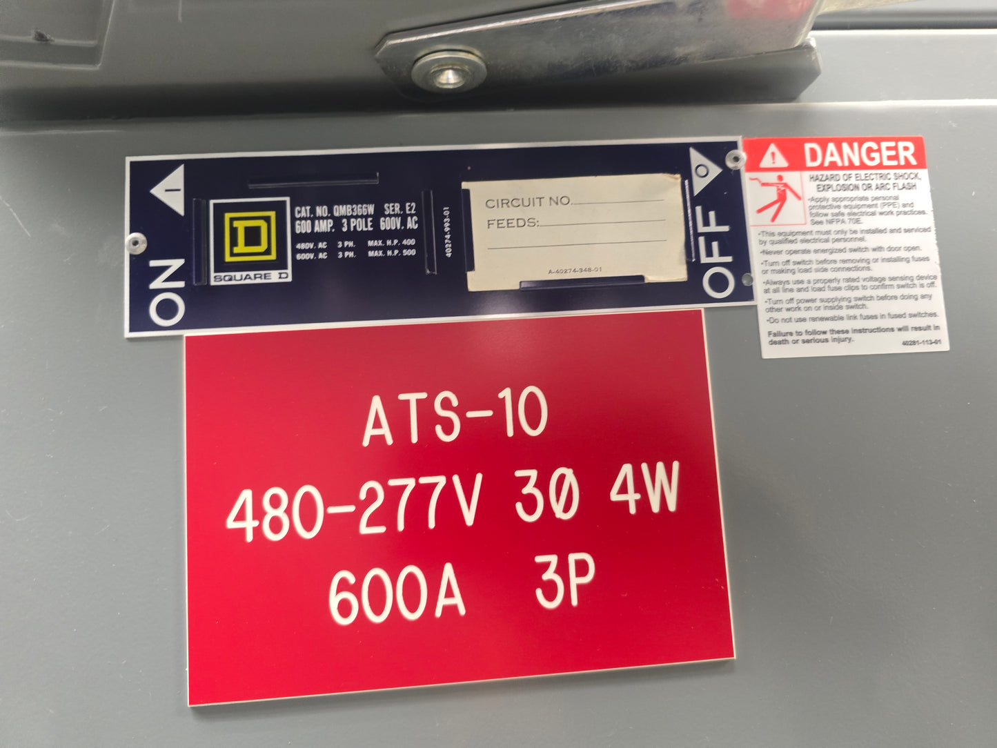 Square D QED 2000A 480V 3PH Switchboard QMB366W Bolt-Loc Switches Lineup
