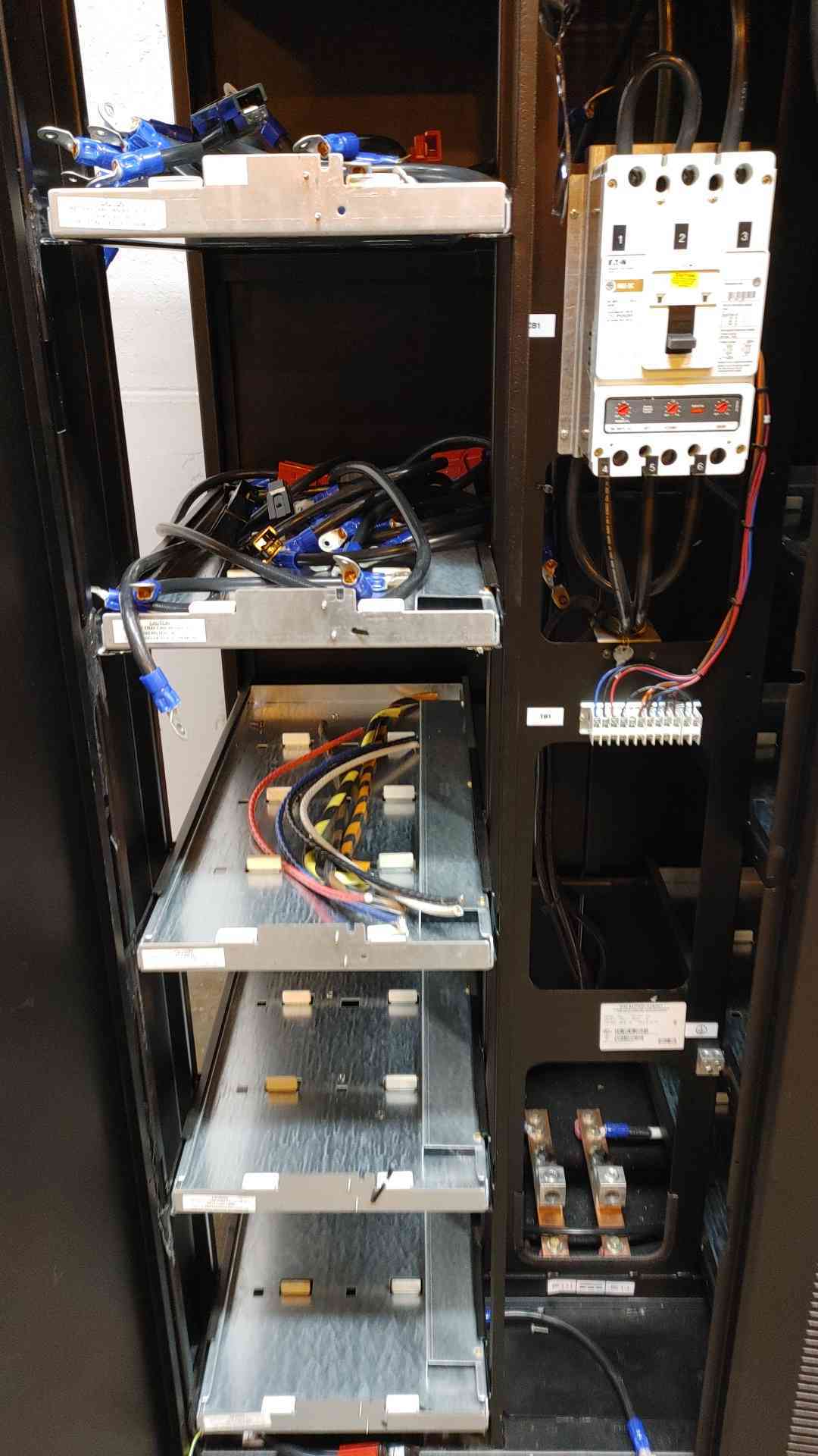 Eaton 9390-80 UPS 480v x 480v, IDC, & Battery Cabinet (SKU: 104543)(104543)