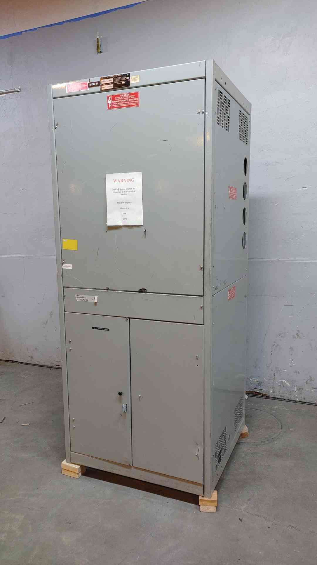 Westinghouse 1600A FDP 208Y/120 3PH 4W Switchboard 2 Section 15 Breaker (SKU: 107899)