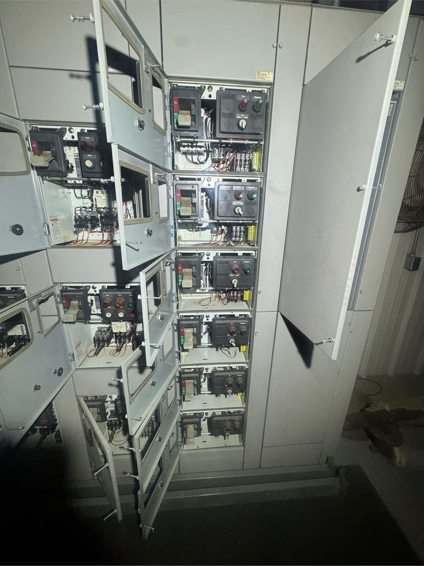 Westinghouse 6 Section MCC Series 2100 600/300a Lineup